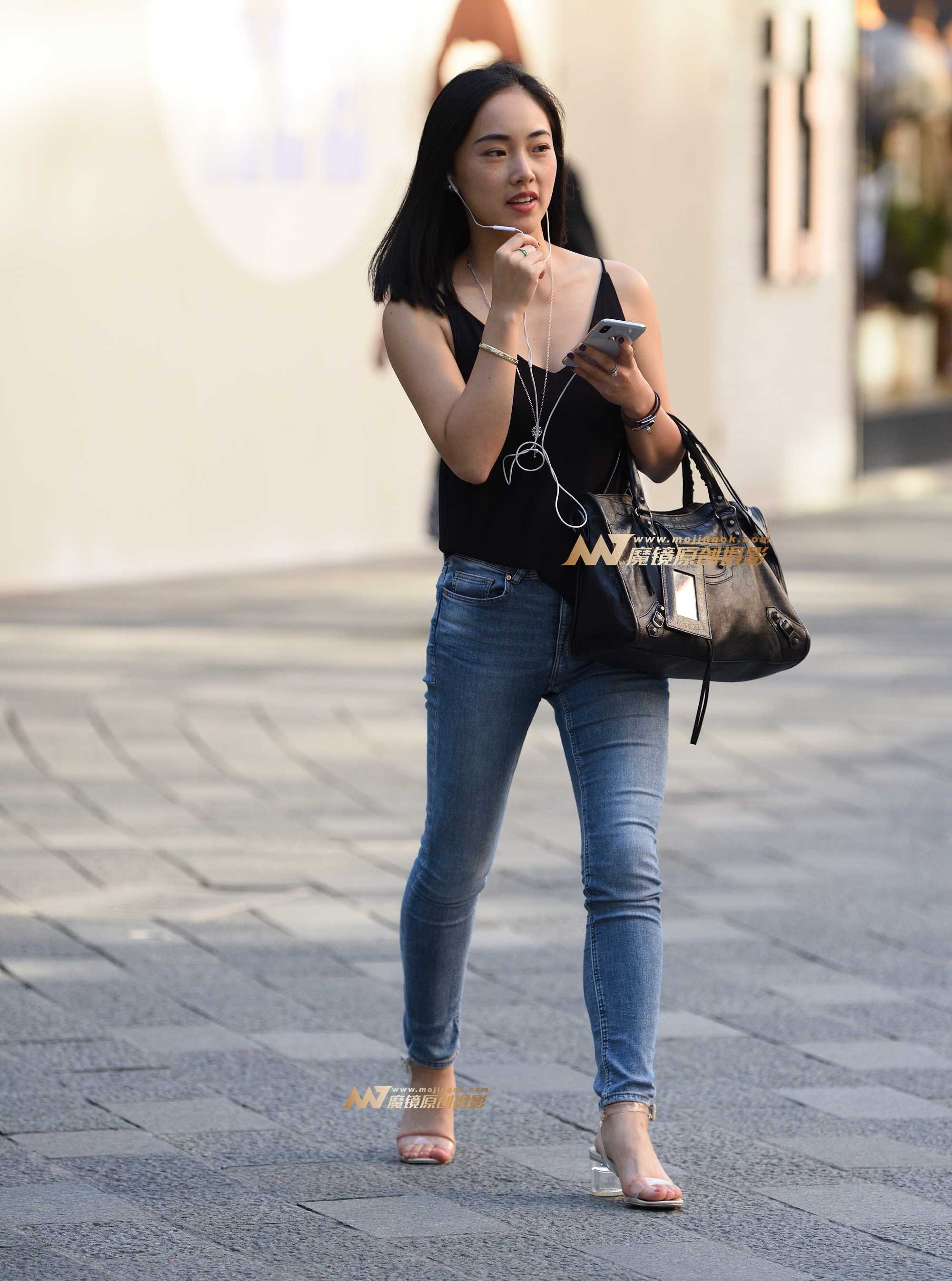 28561-ajfnl5jjzxq.jpg