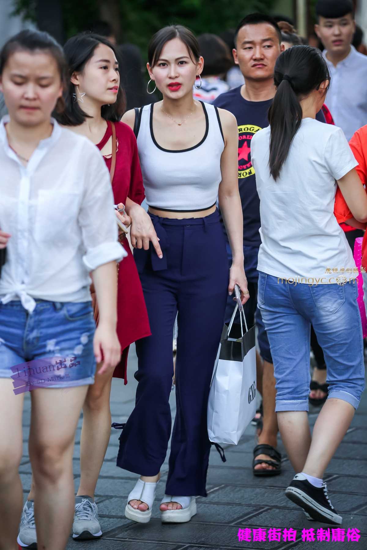 12779-xu2japmv5is.jpg