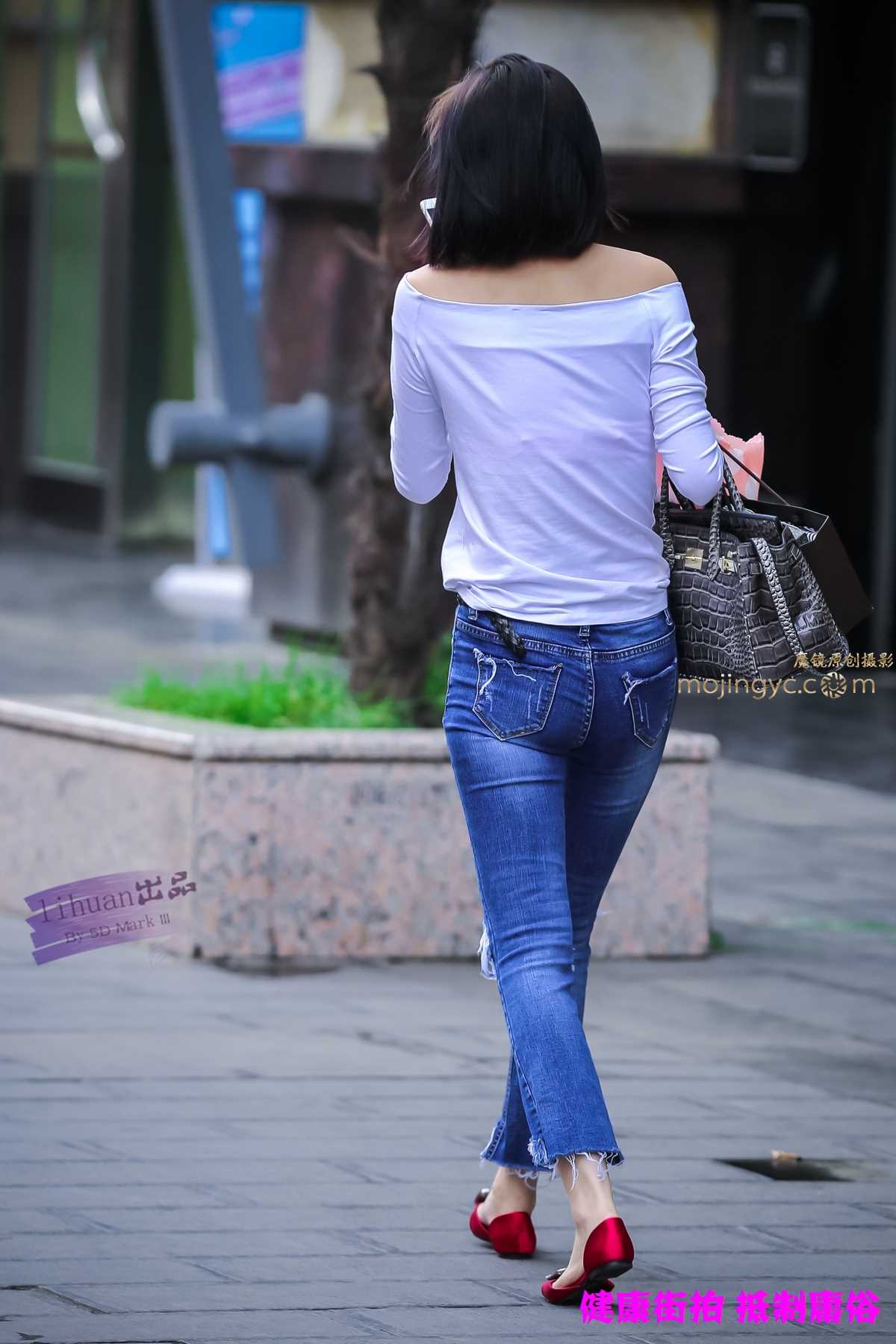 13232-e0x00qmwhit.jpg