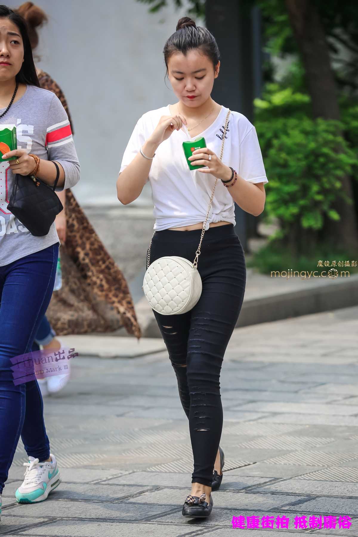 14551-ydhxjm5g5ap.jpg