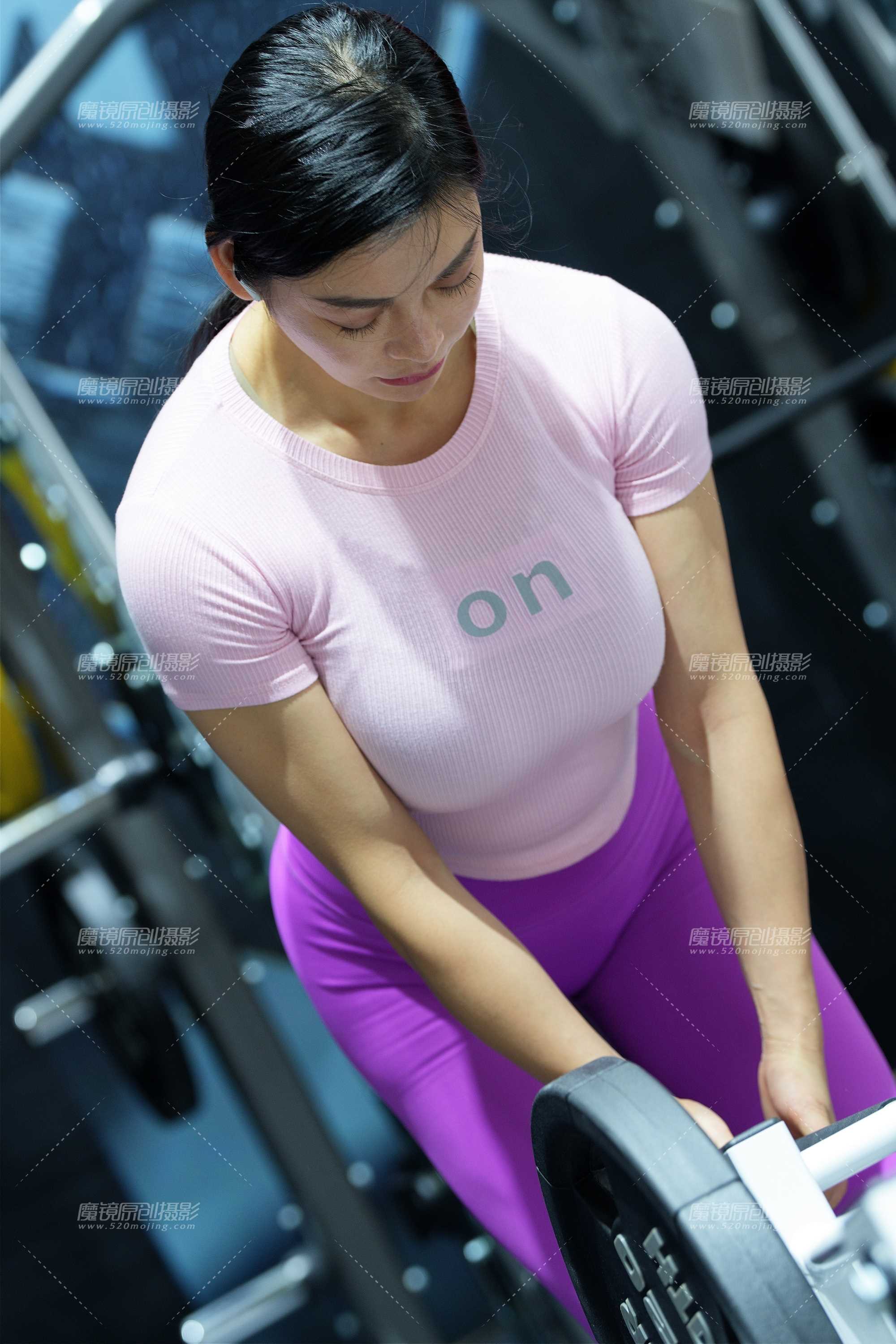 54574-2g0l0dqh3fy.jpg