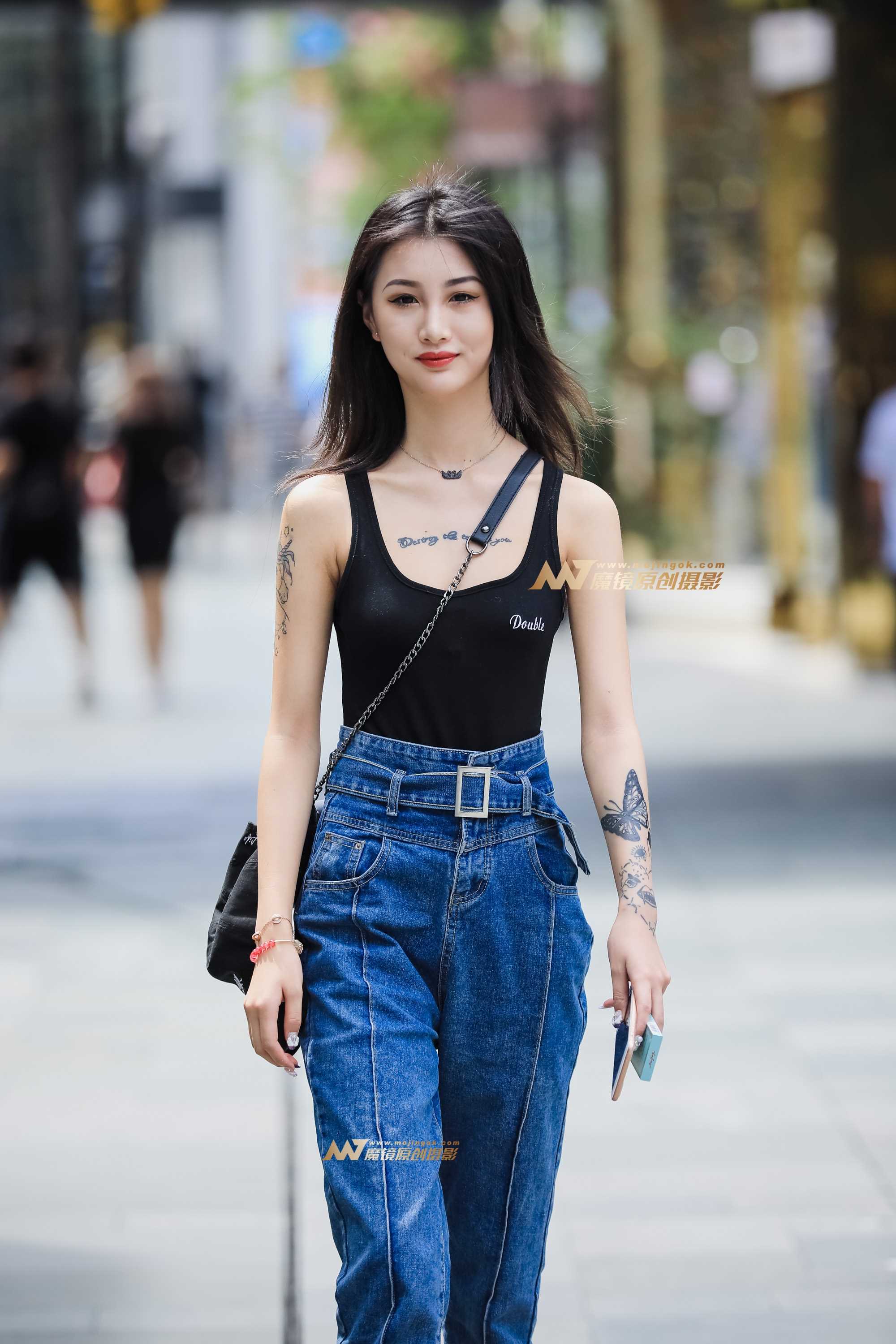23913-o14aomff5xl.jpg