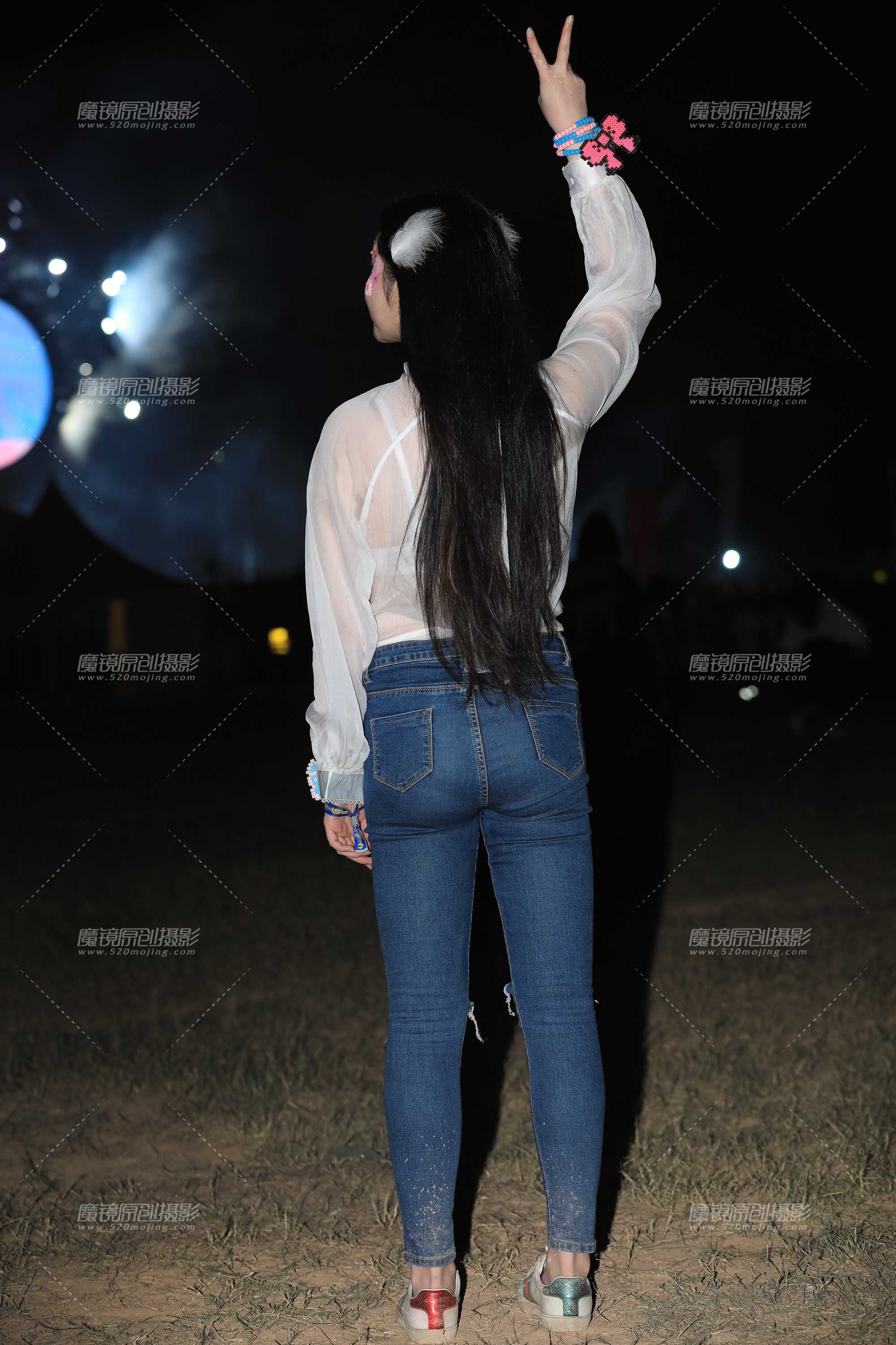 33749-4lukye3rlnd.jpg
