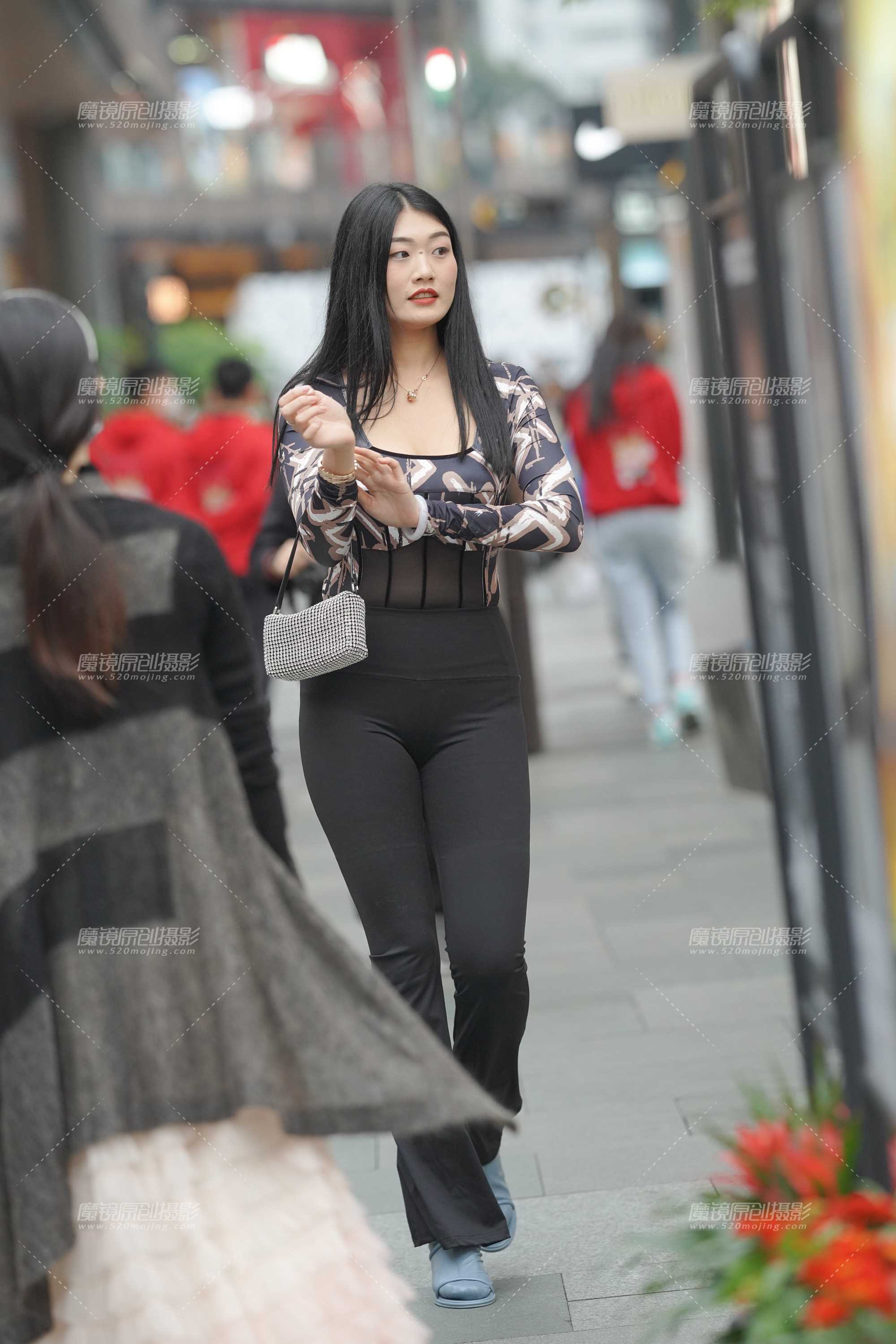 44093-dujl2zoyok3.jpg