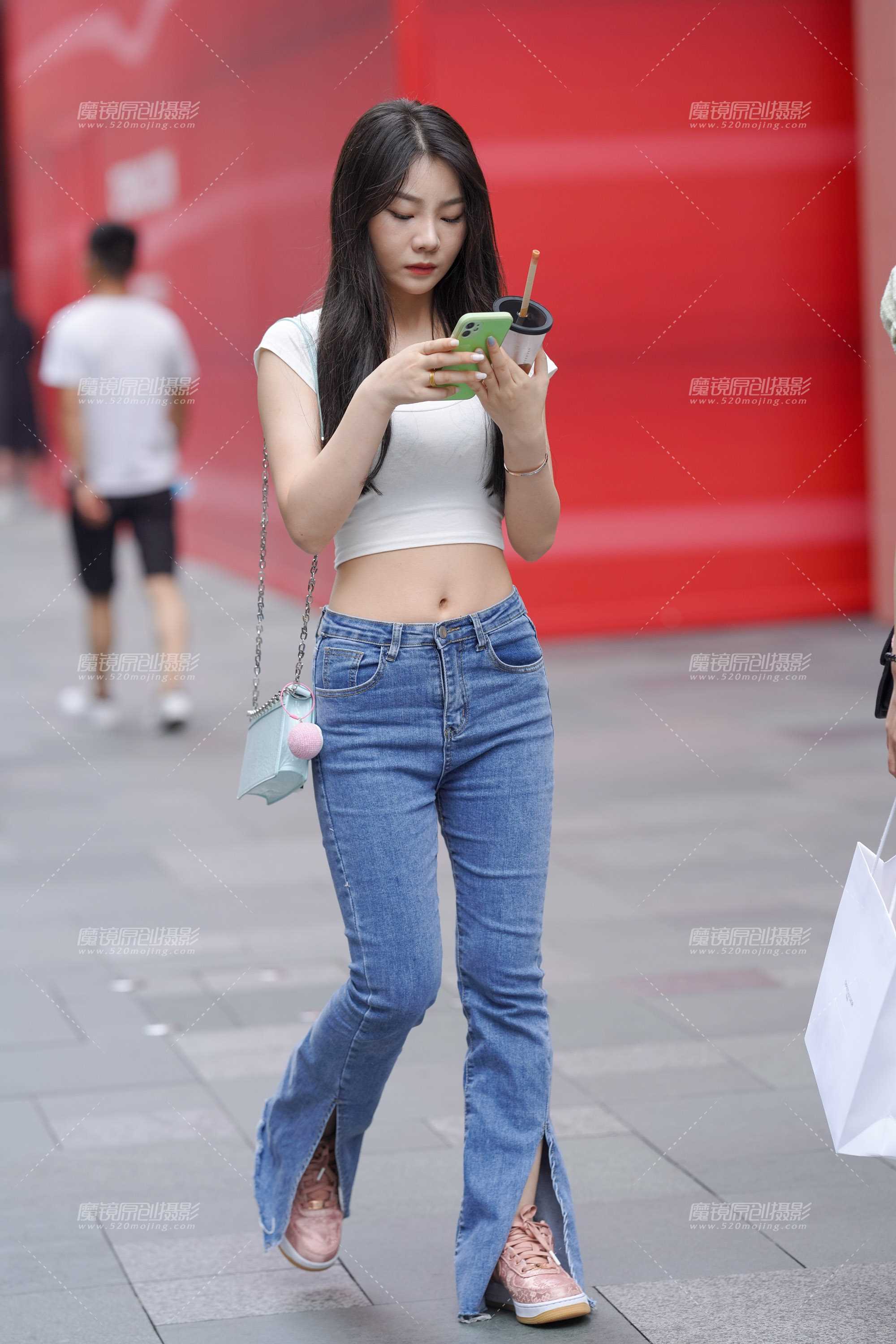 44884-1apxaklrdpu.jpg