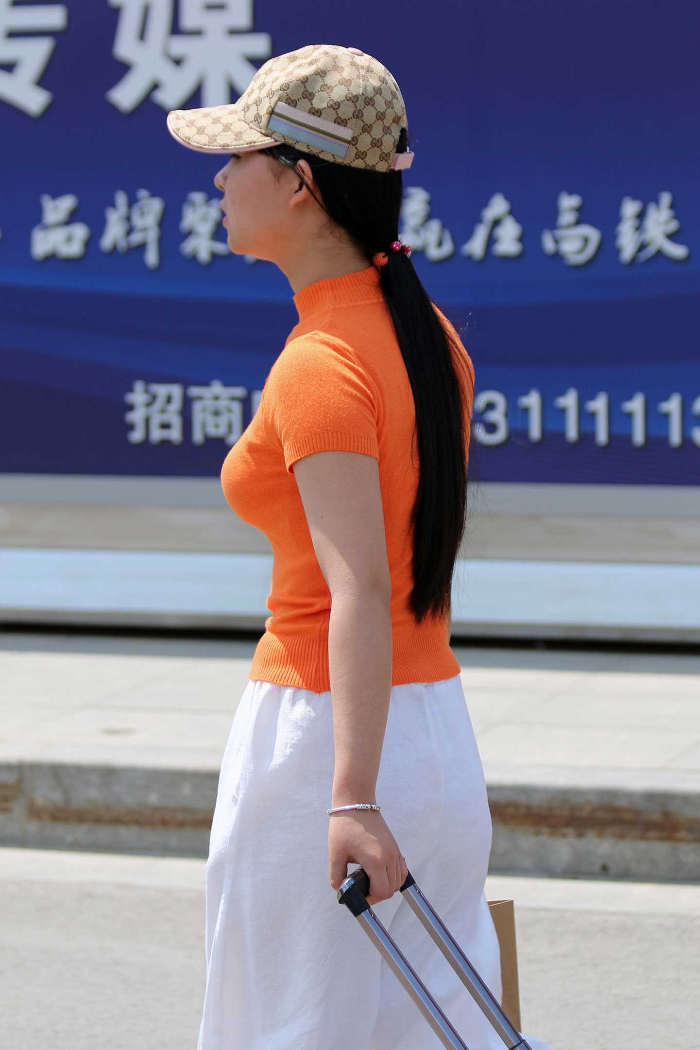12690-gsw2de24000.jpg