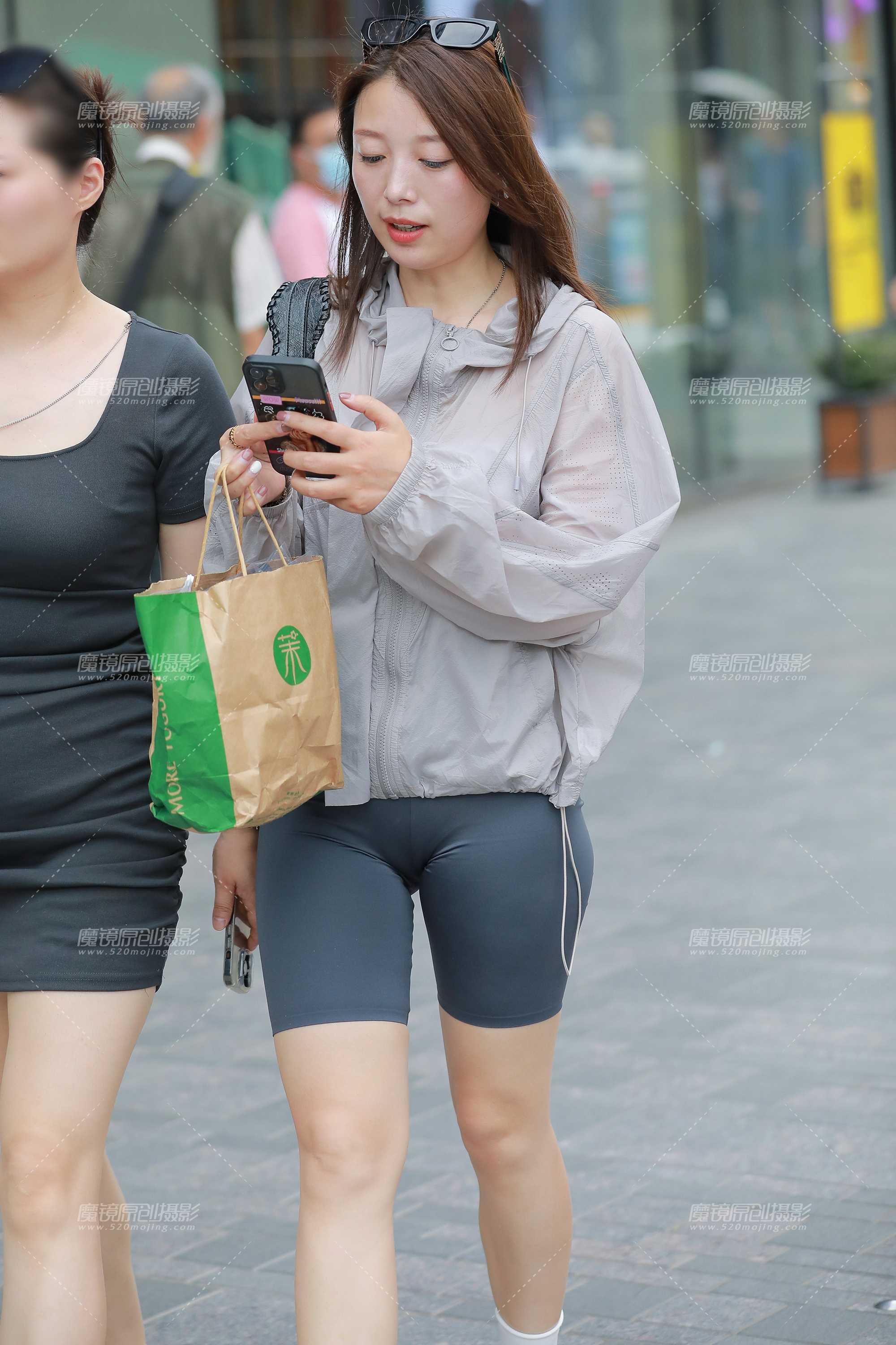 48495-iw30sxduoau.jpg