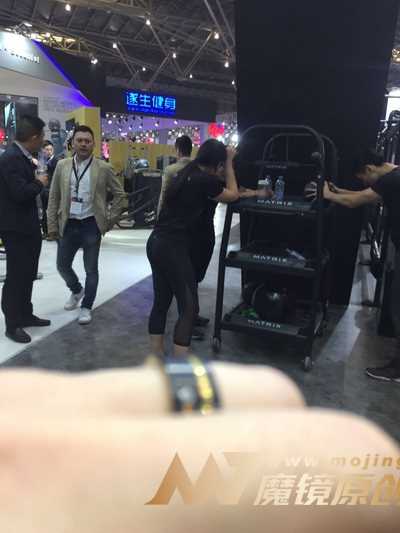 23813-1it4s3upmii.jpg