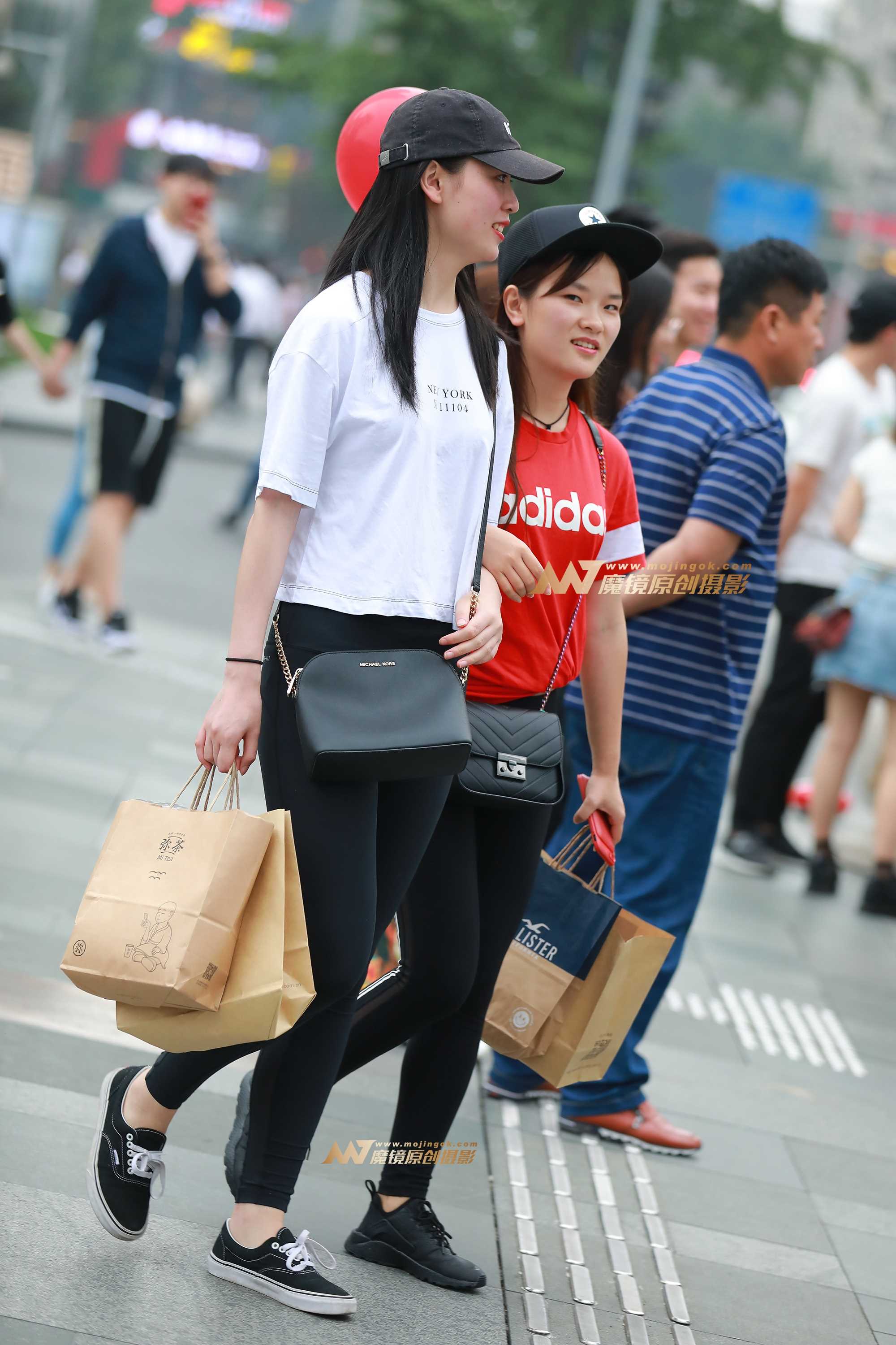 23864-f5sehutsvr2.jpg