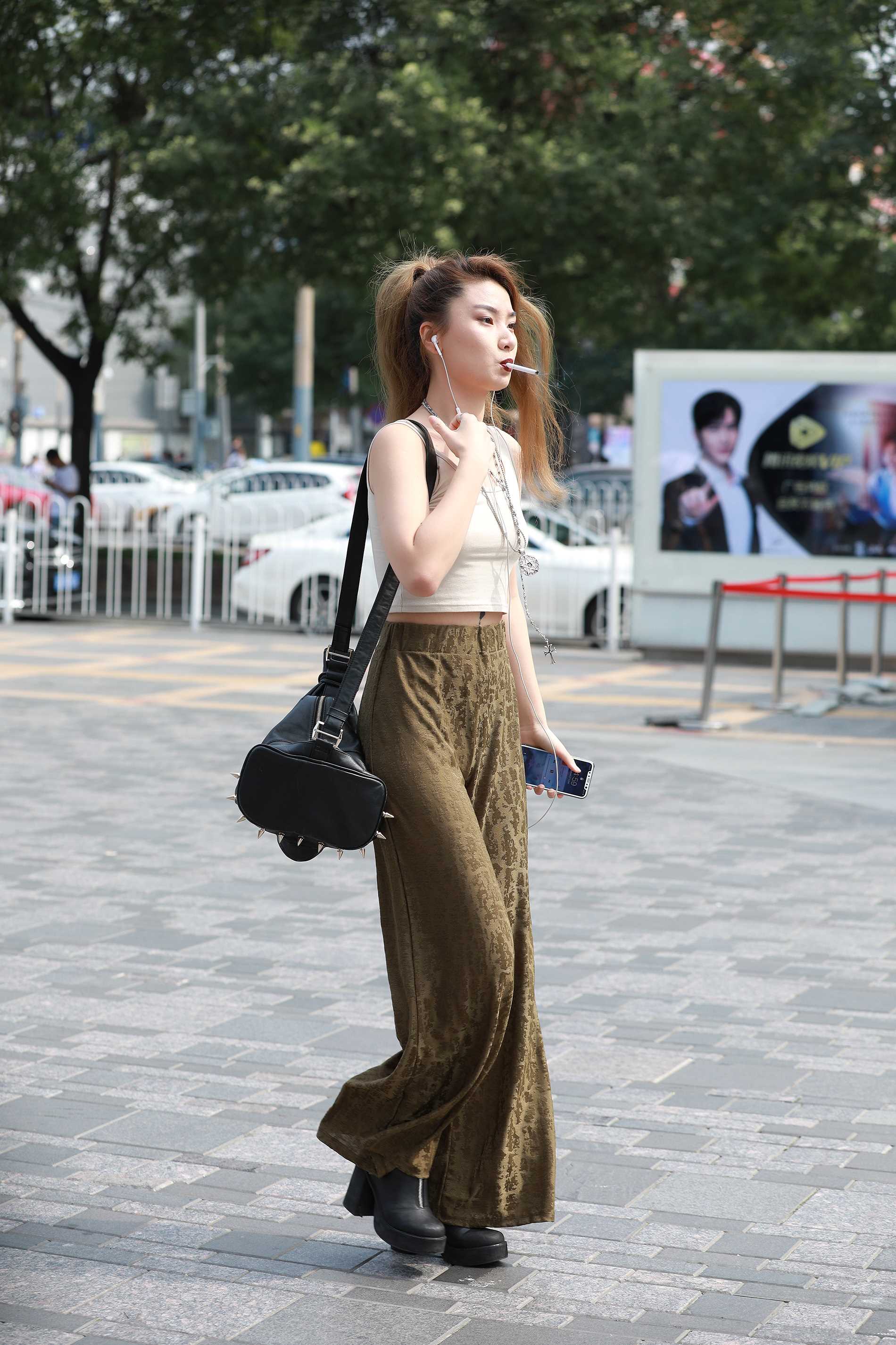 29247-sowmux002it.jpg