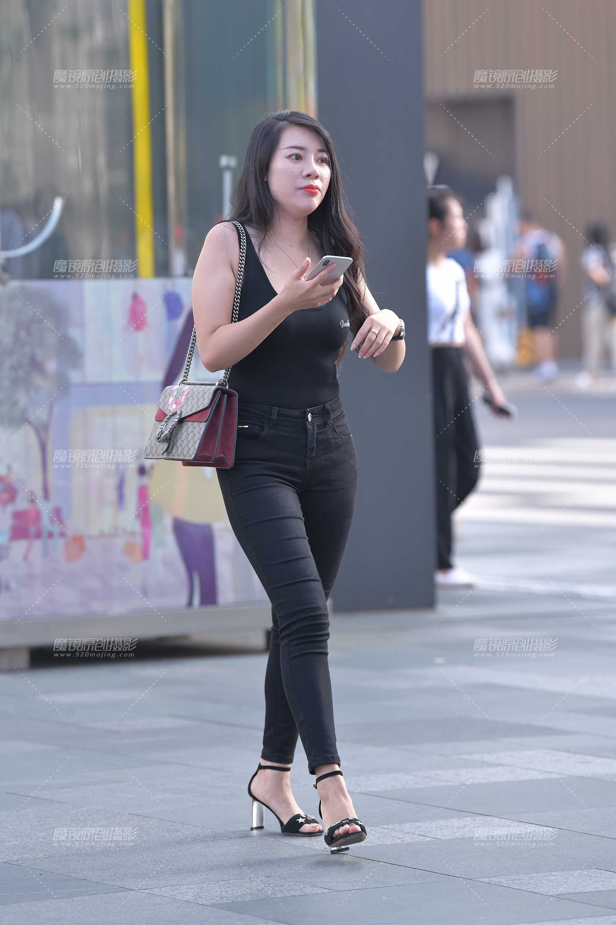 35202-dery24wkuno.jpg