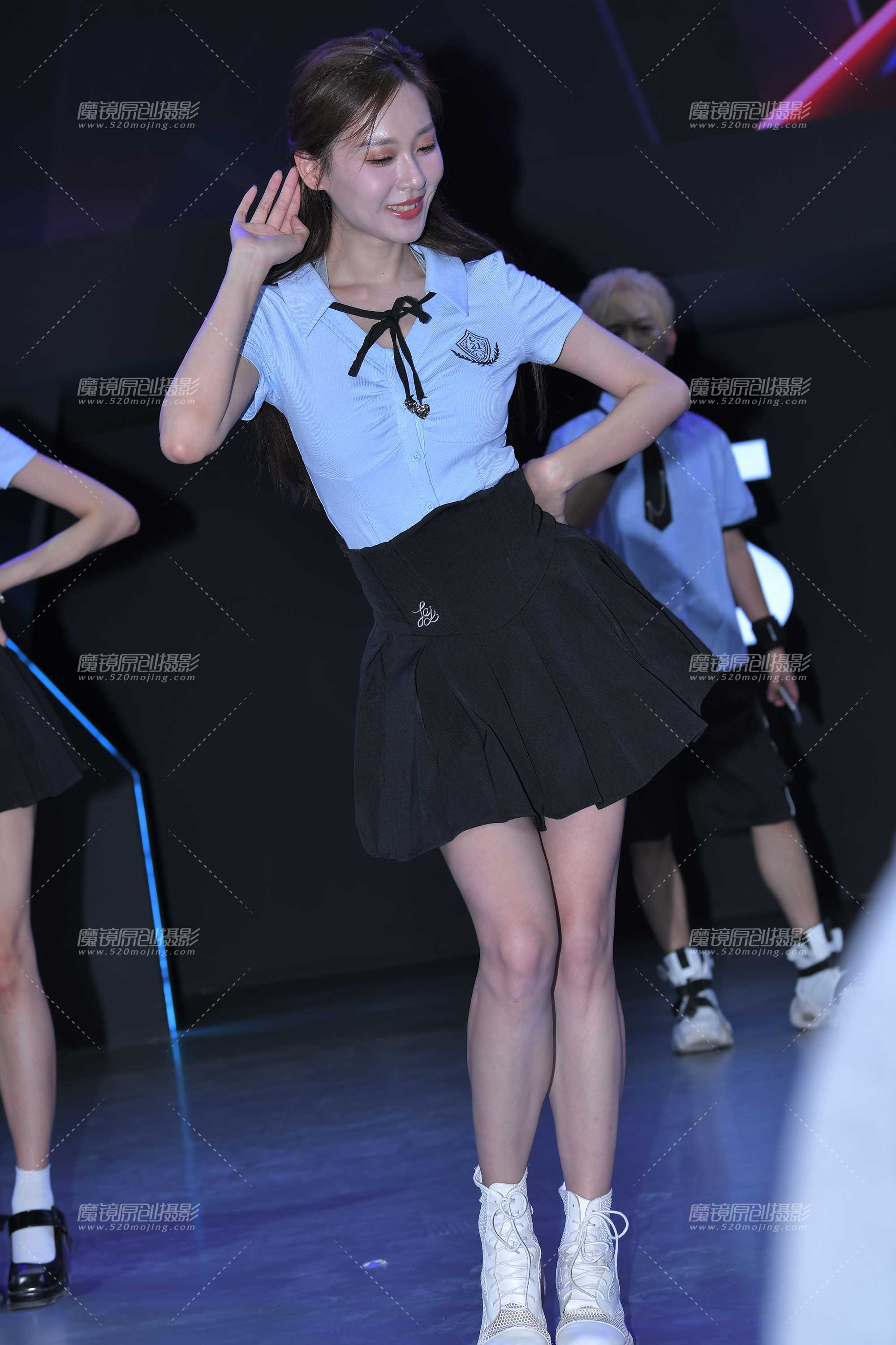 51889-1ac0rkwfidp.jpg