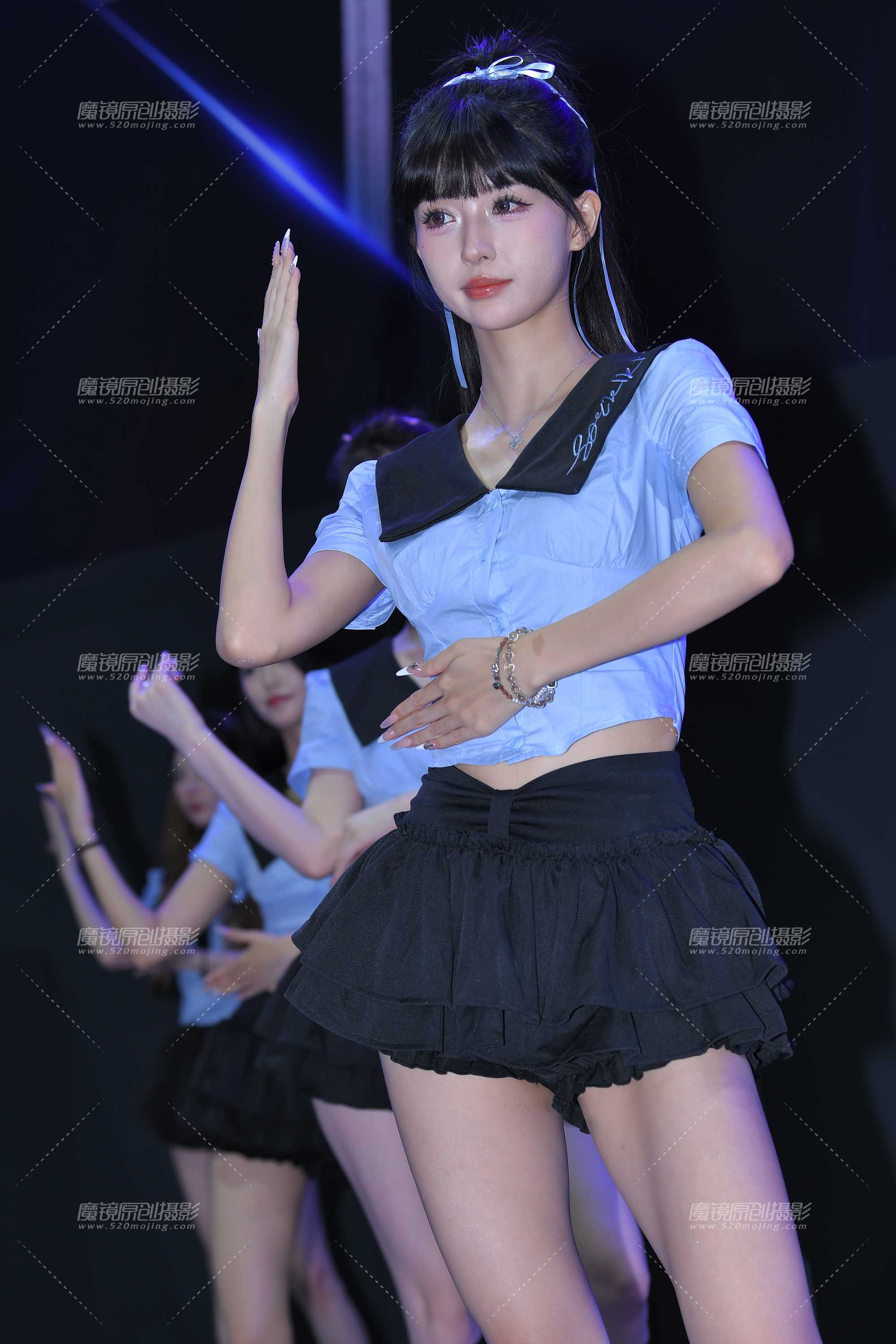 52385-m002enu0hza.jpg