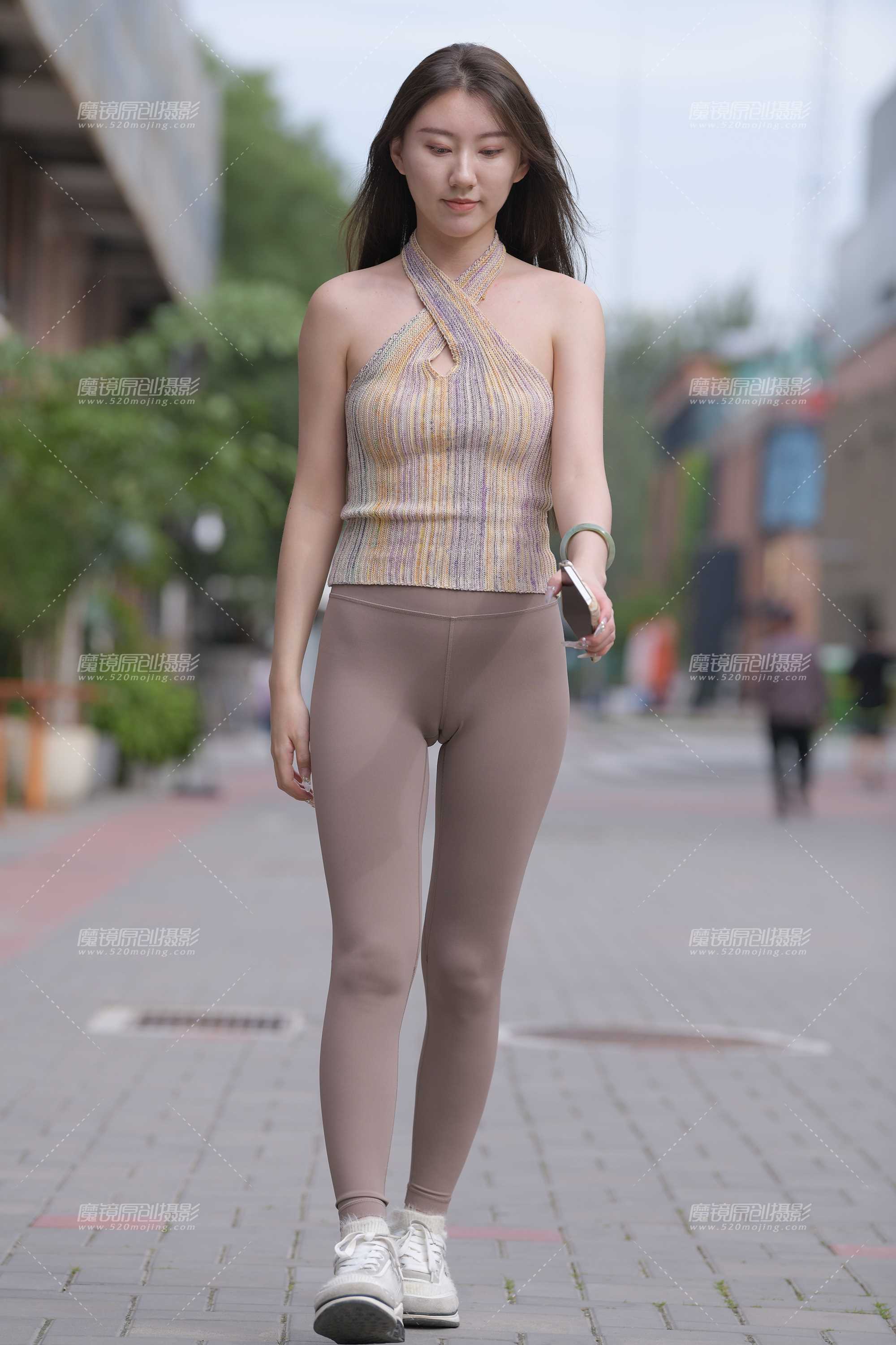52979-3midw11qalt.jpg