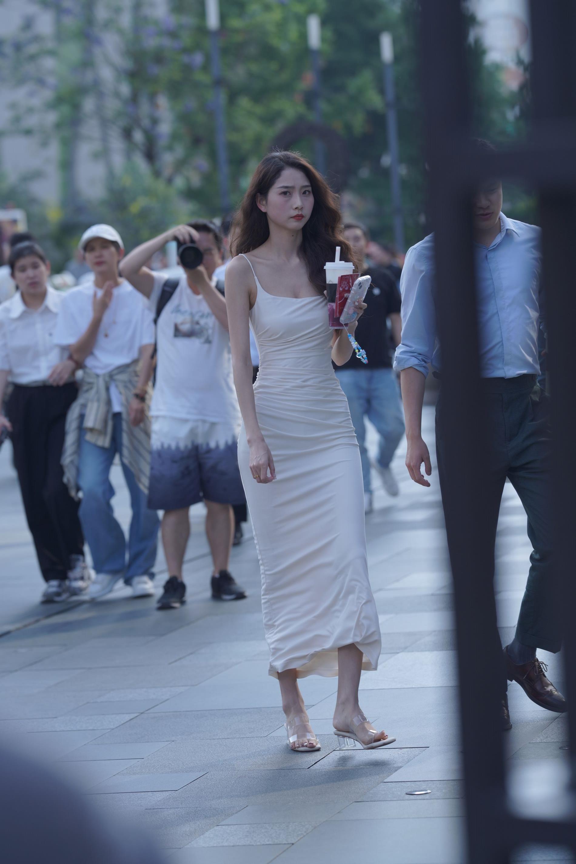 28092-x1xbeh45mpl.jpg