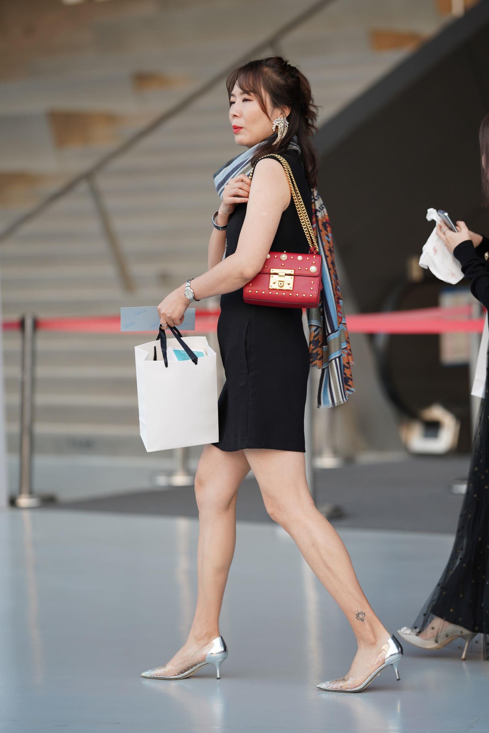 29427-dw1agaz3g14.jpg