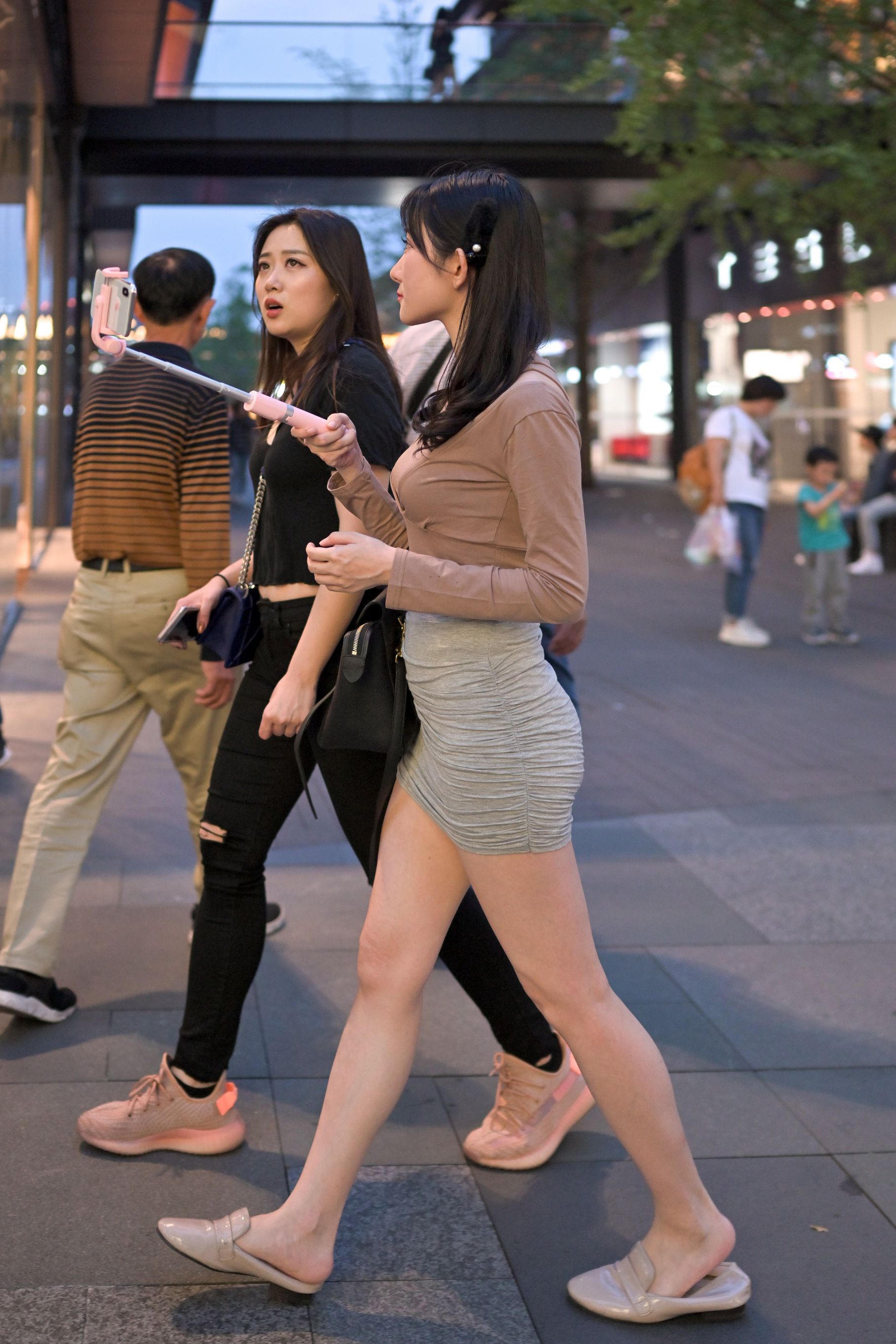 29301-uthowwehrbx.jpg