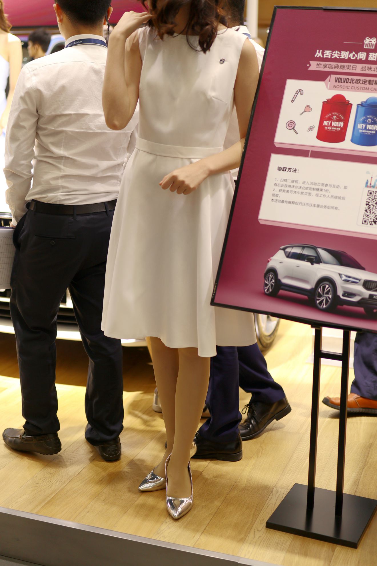 30319-qnixwhqvmwx.jpg