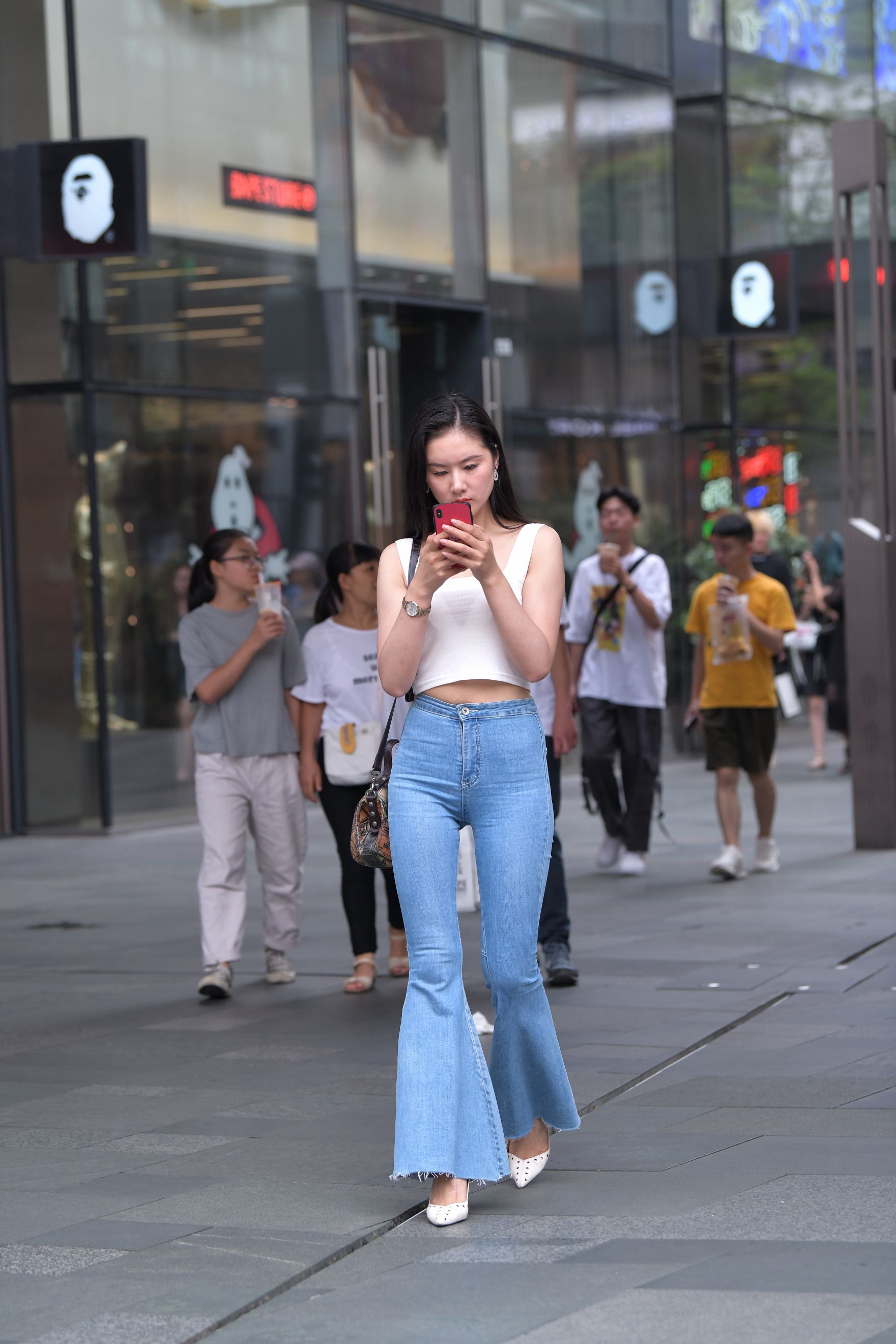 30431-b0ltbzyydxc.jpg