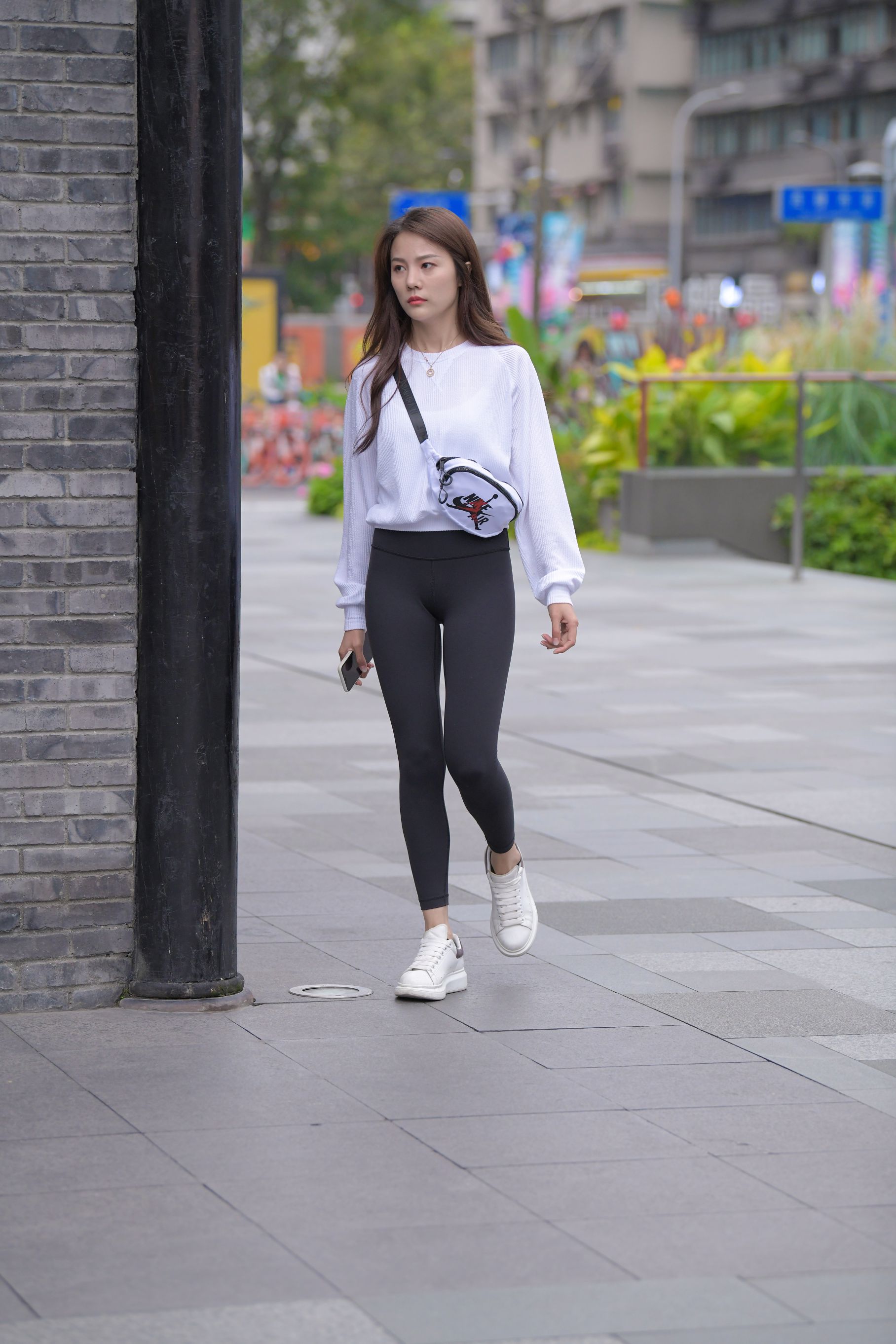 31512-3nlbmb5k44i.jpg