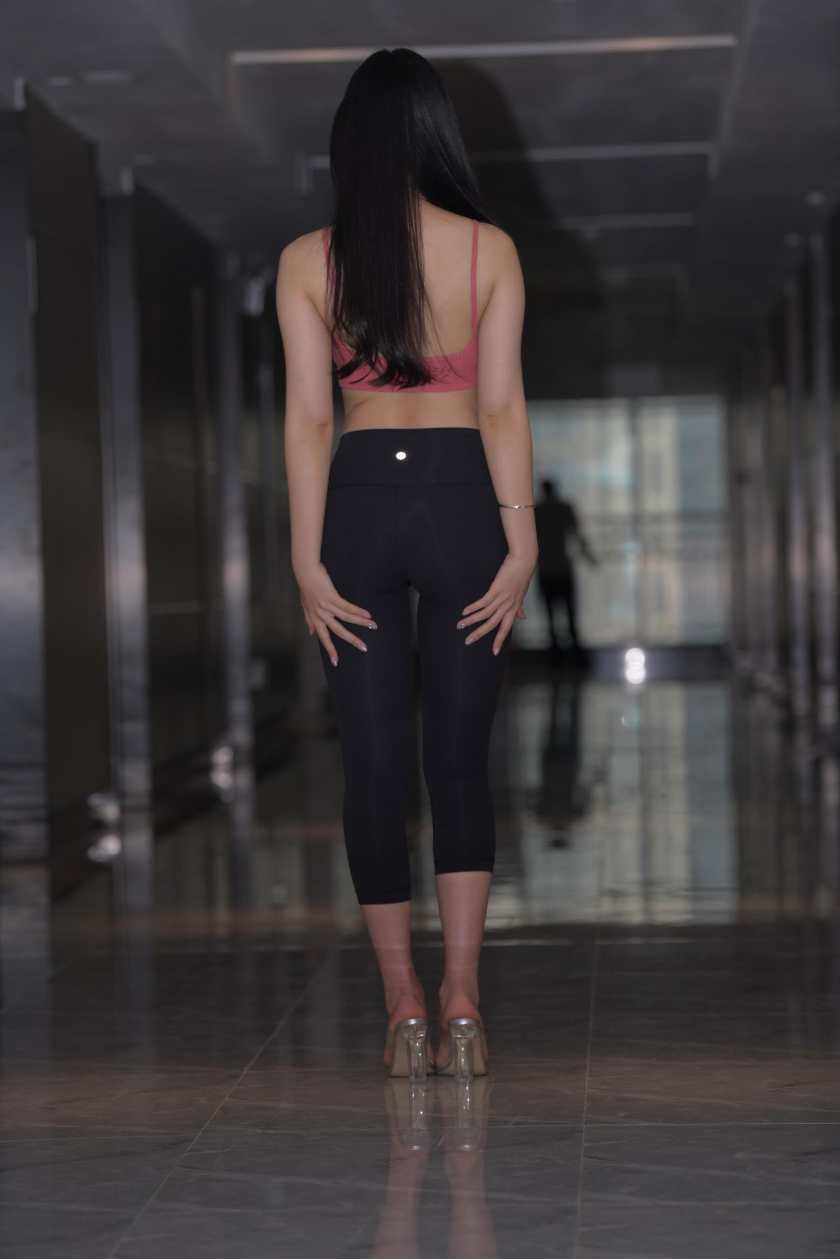 10534-zye2i2as101.jpg