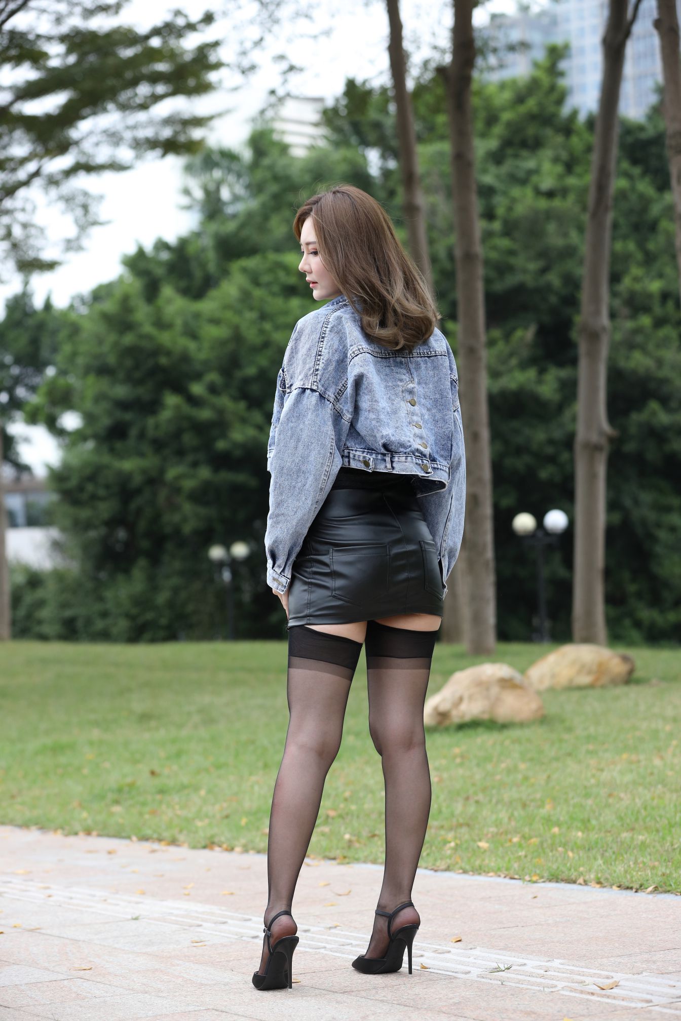 10566-se2yujsrgpq.jpg