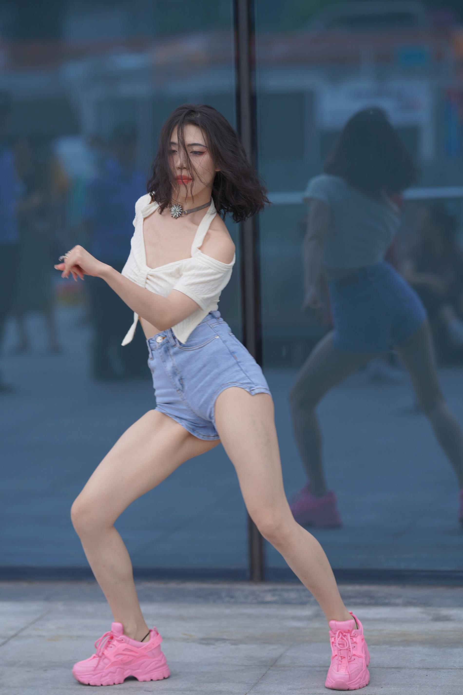 3-k4nwongj1xu.jpg