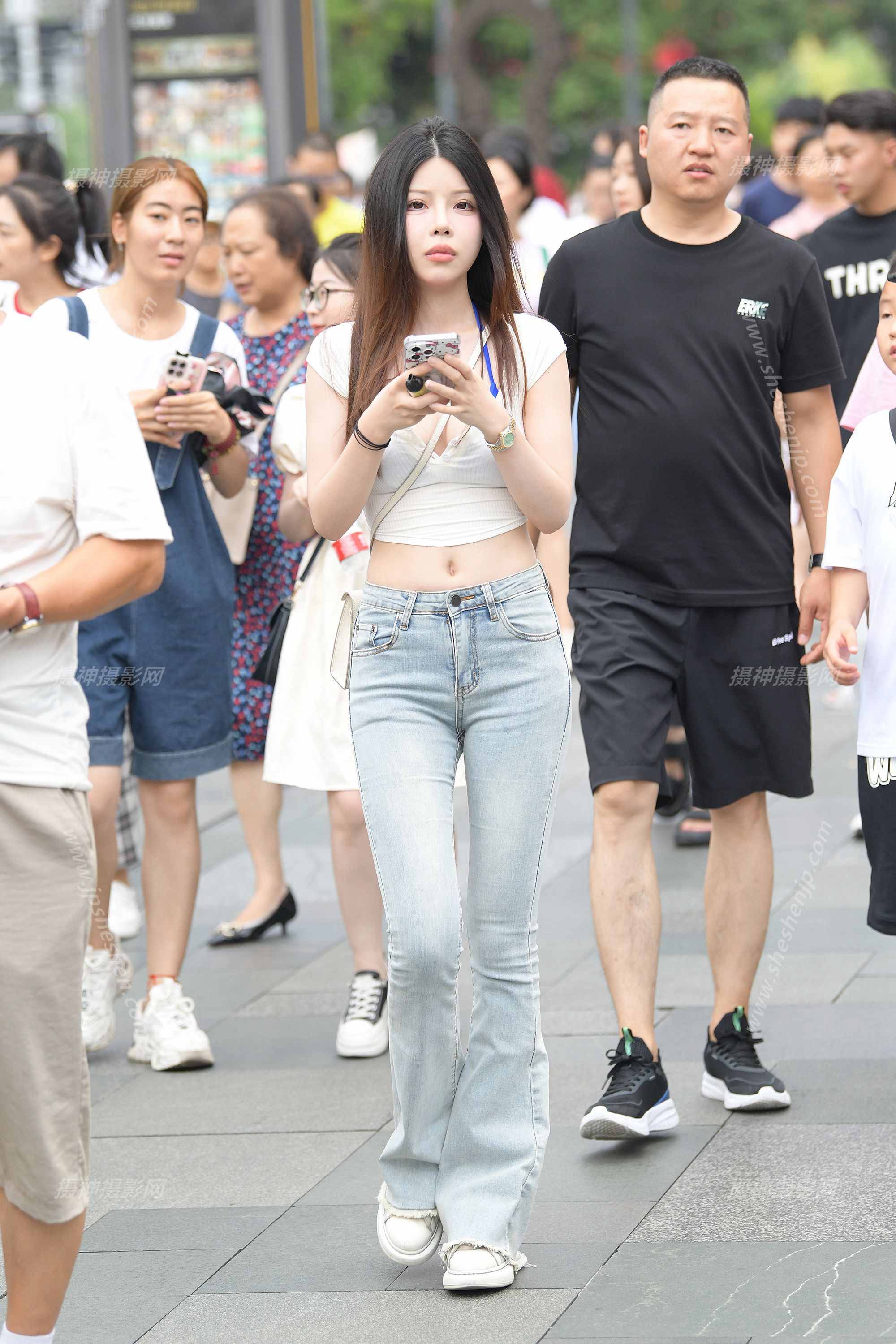 13204-eisviuyu1ig.jpg