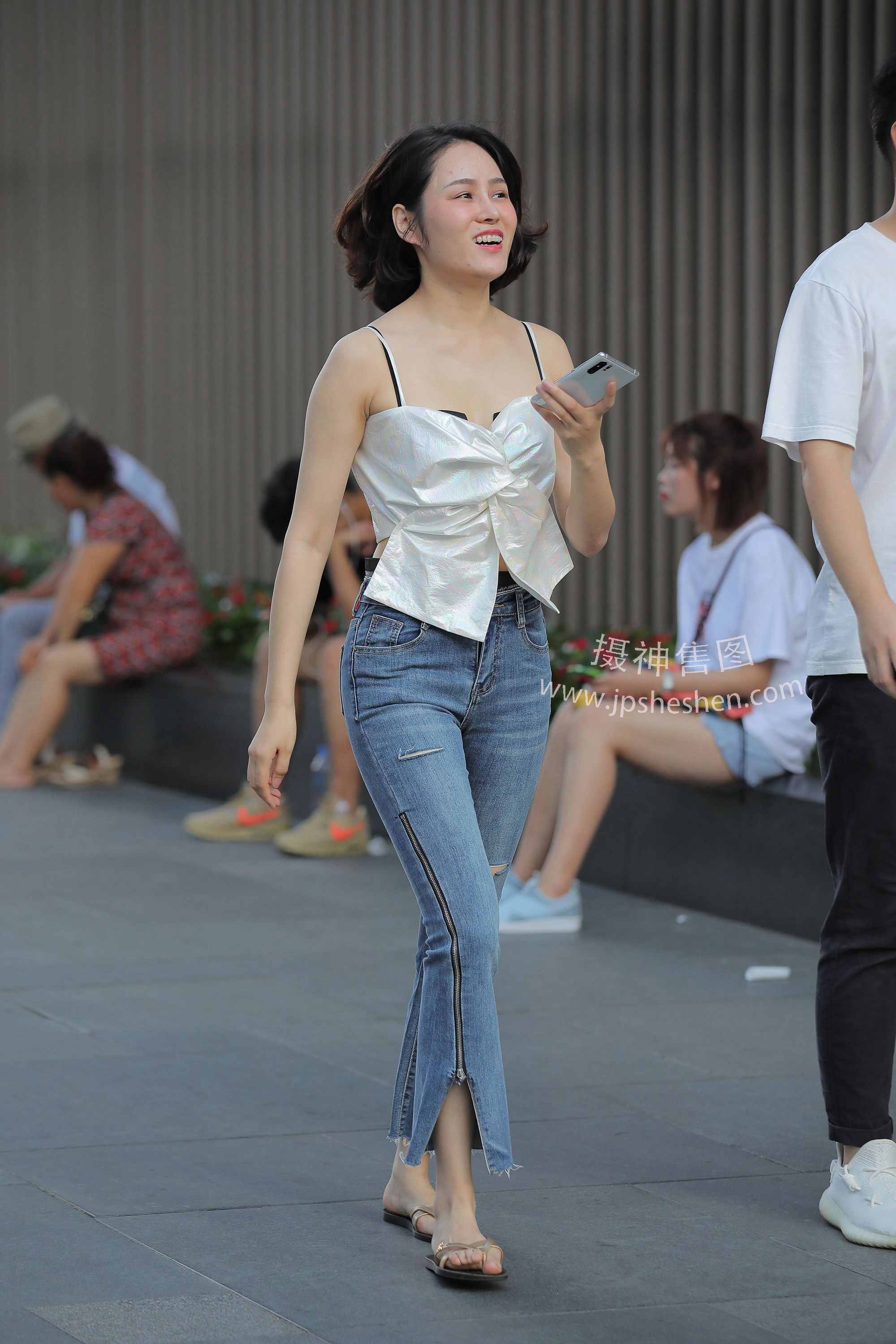 10460-x14lvpxuhah.jpg