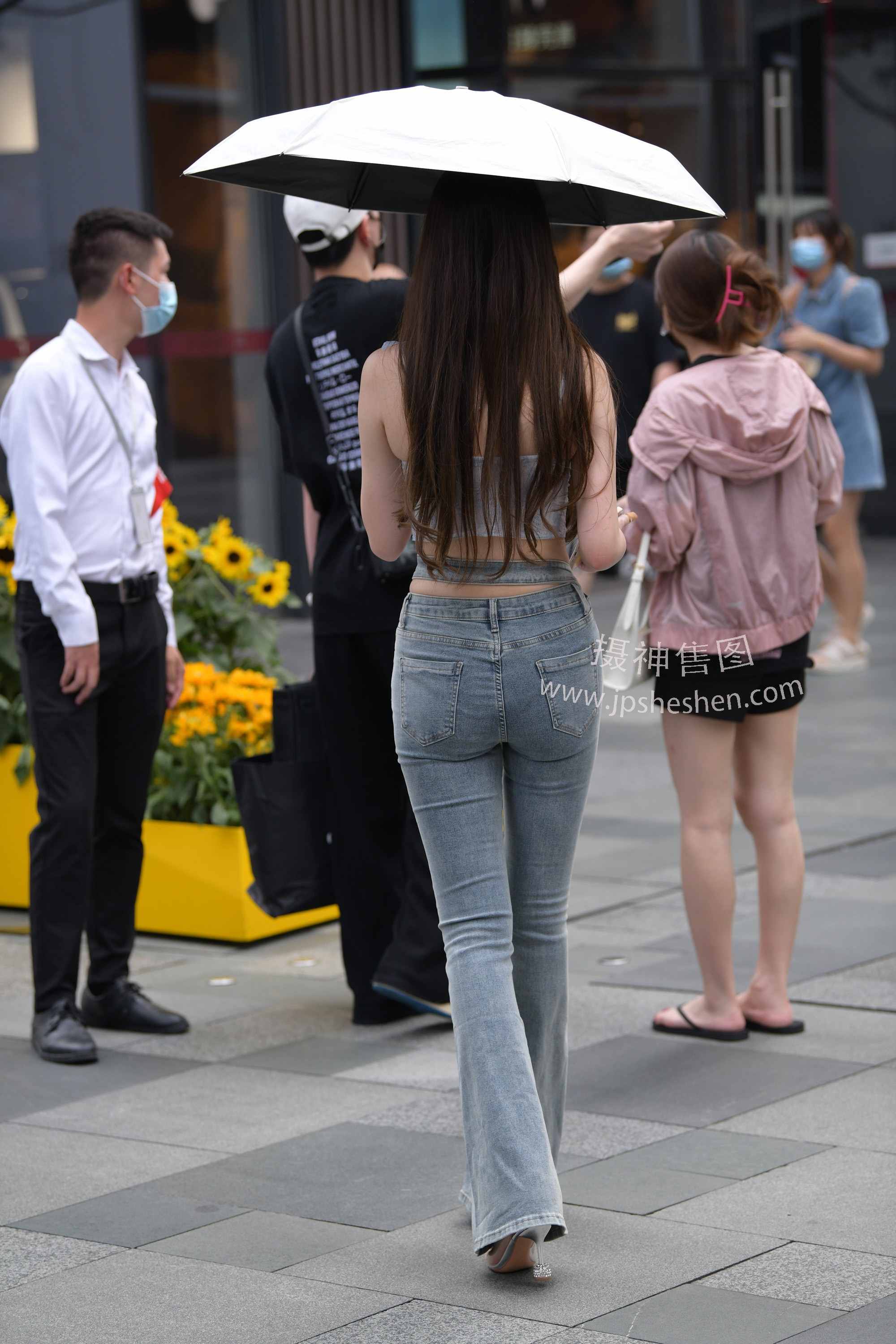 9350-cw0vjjkvpcu.jpg