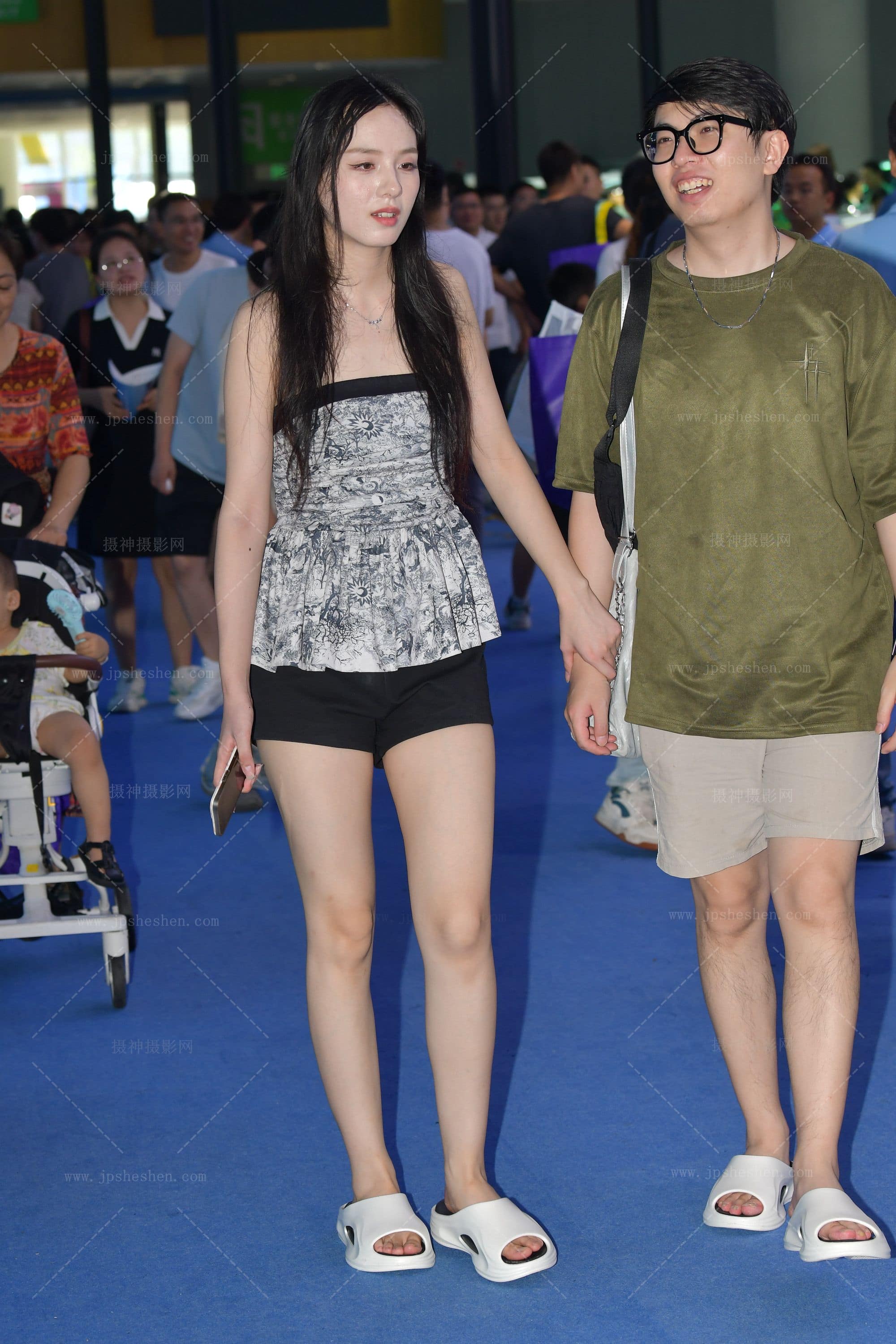17595-1xxp12yf0x1.jpg