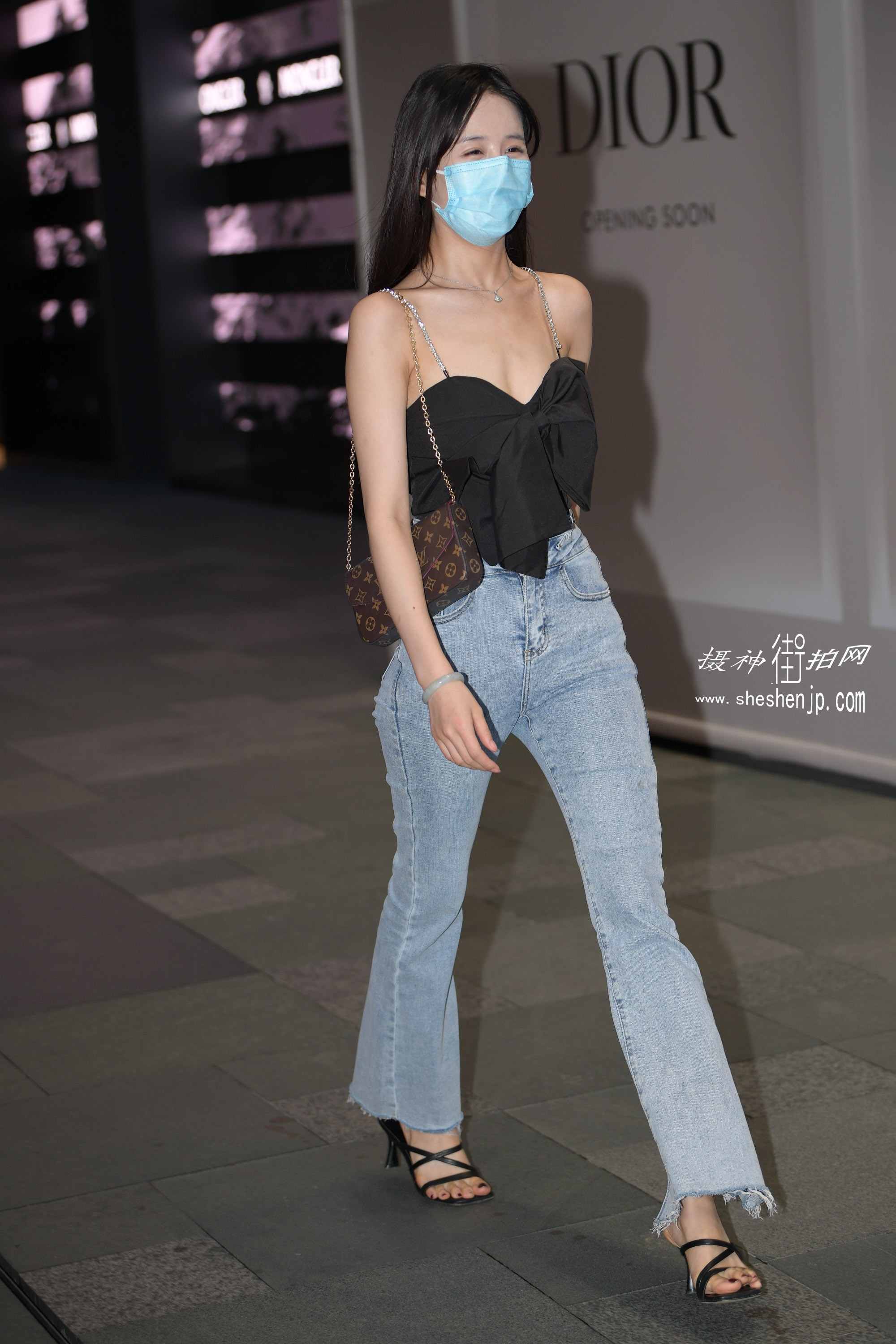 8360-5cxntjp2dln.jpg