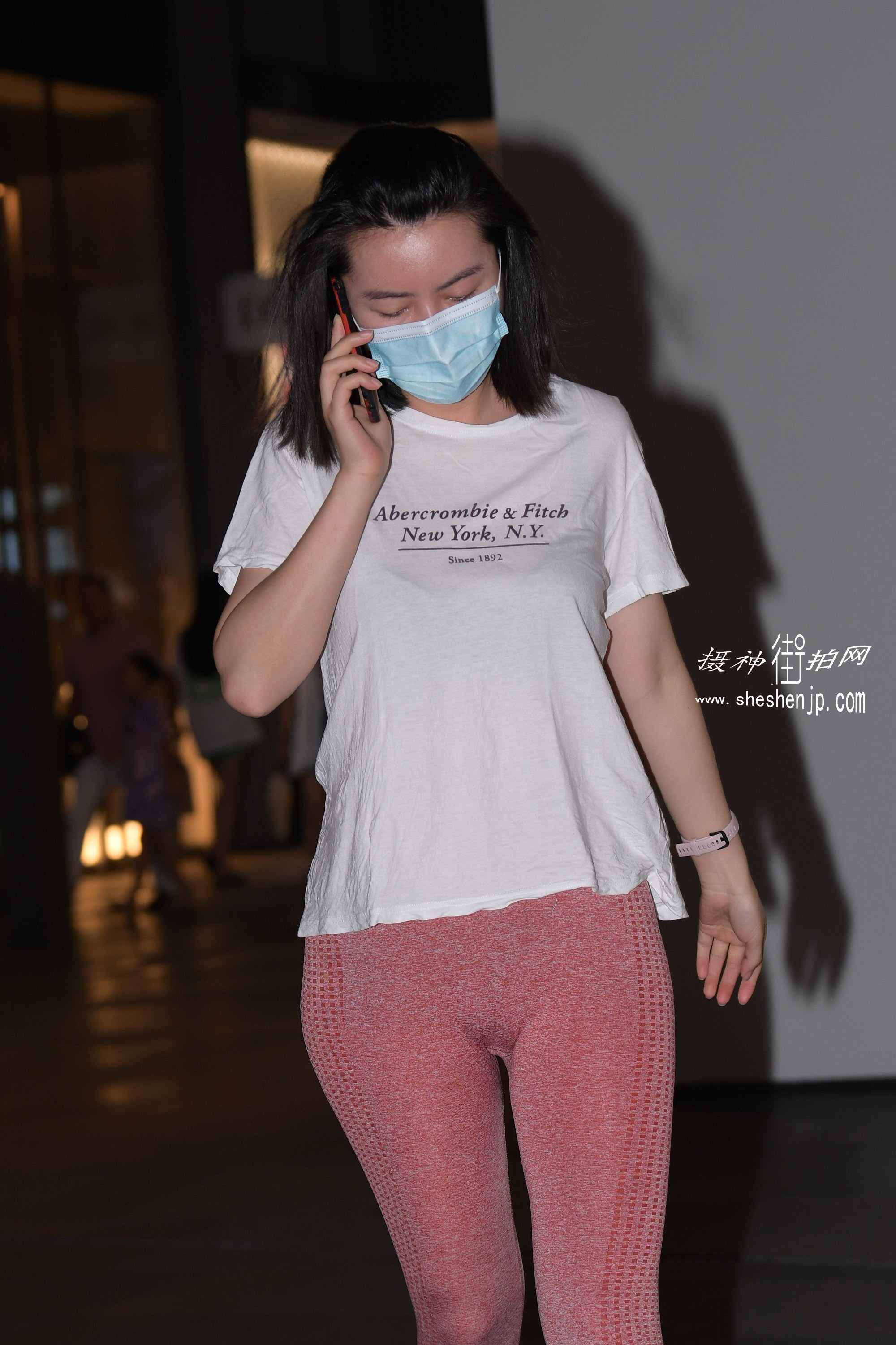 8013-dpleue20vyh.jpg