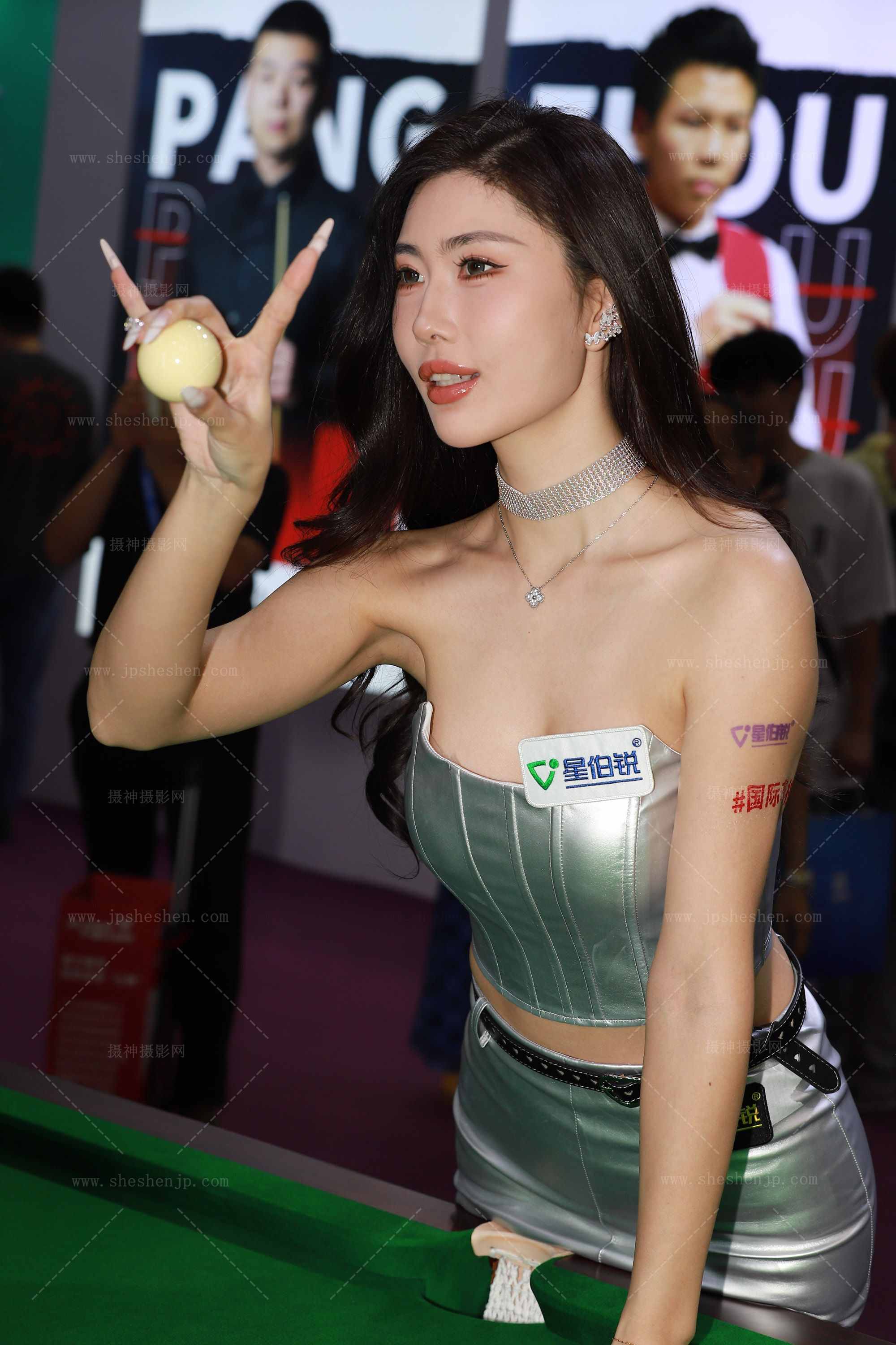 20115-puaov3omeks.jpg