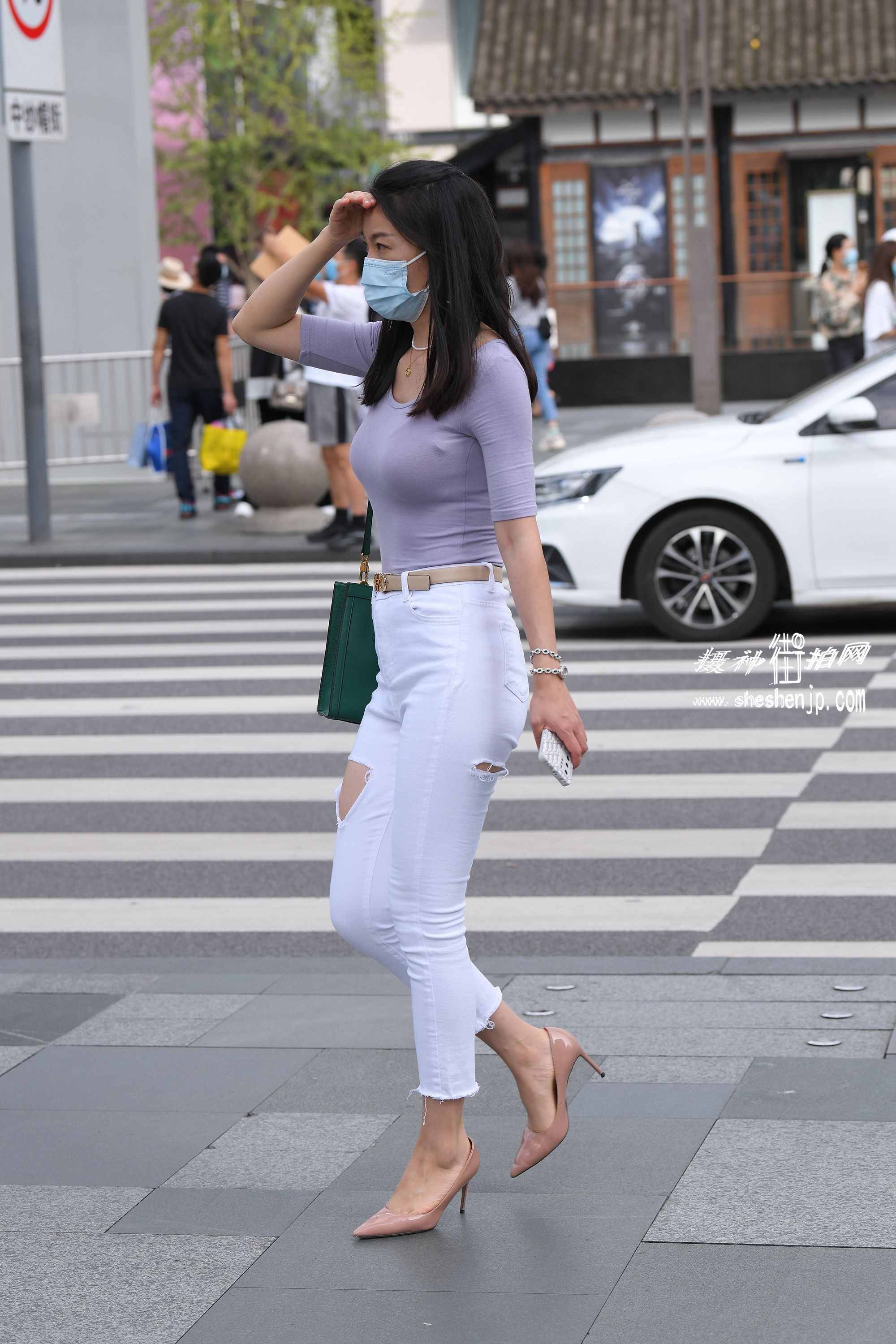 5981-qkbrtdfnm51.jpg