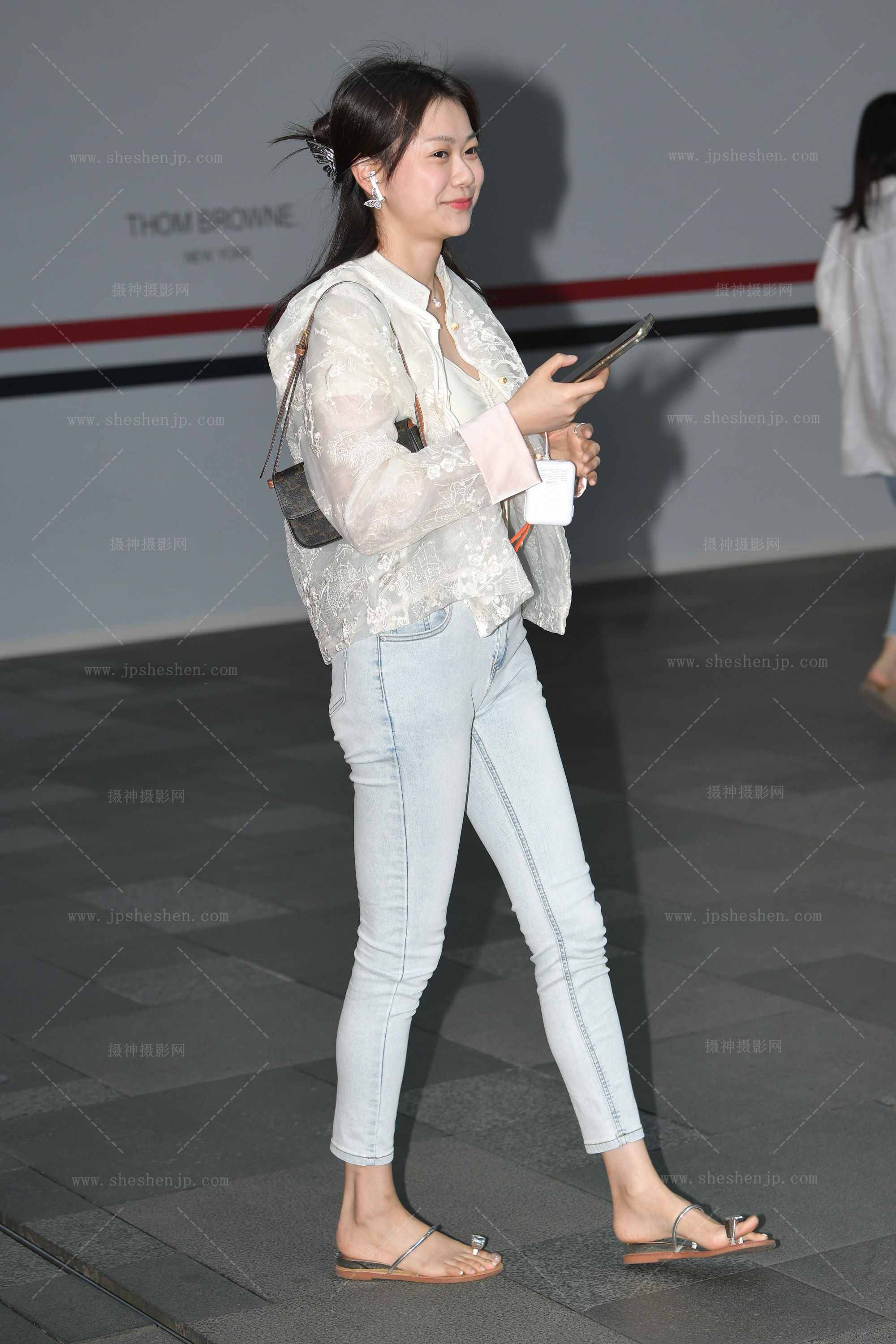20191-j4fihbitpon.jpg