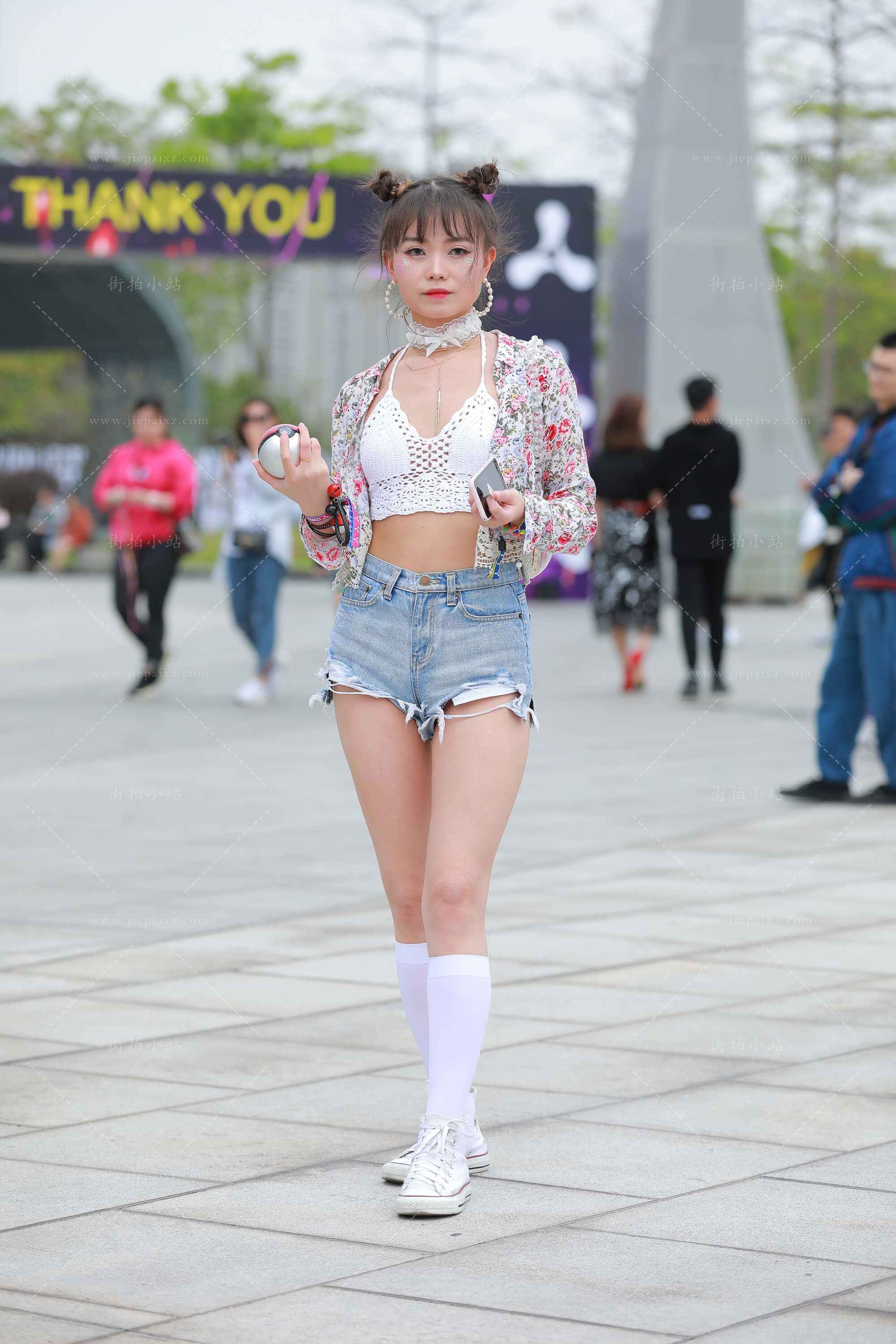 34067z1nm03xcuk2.jpg