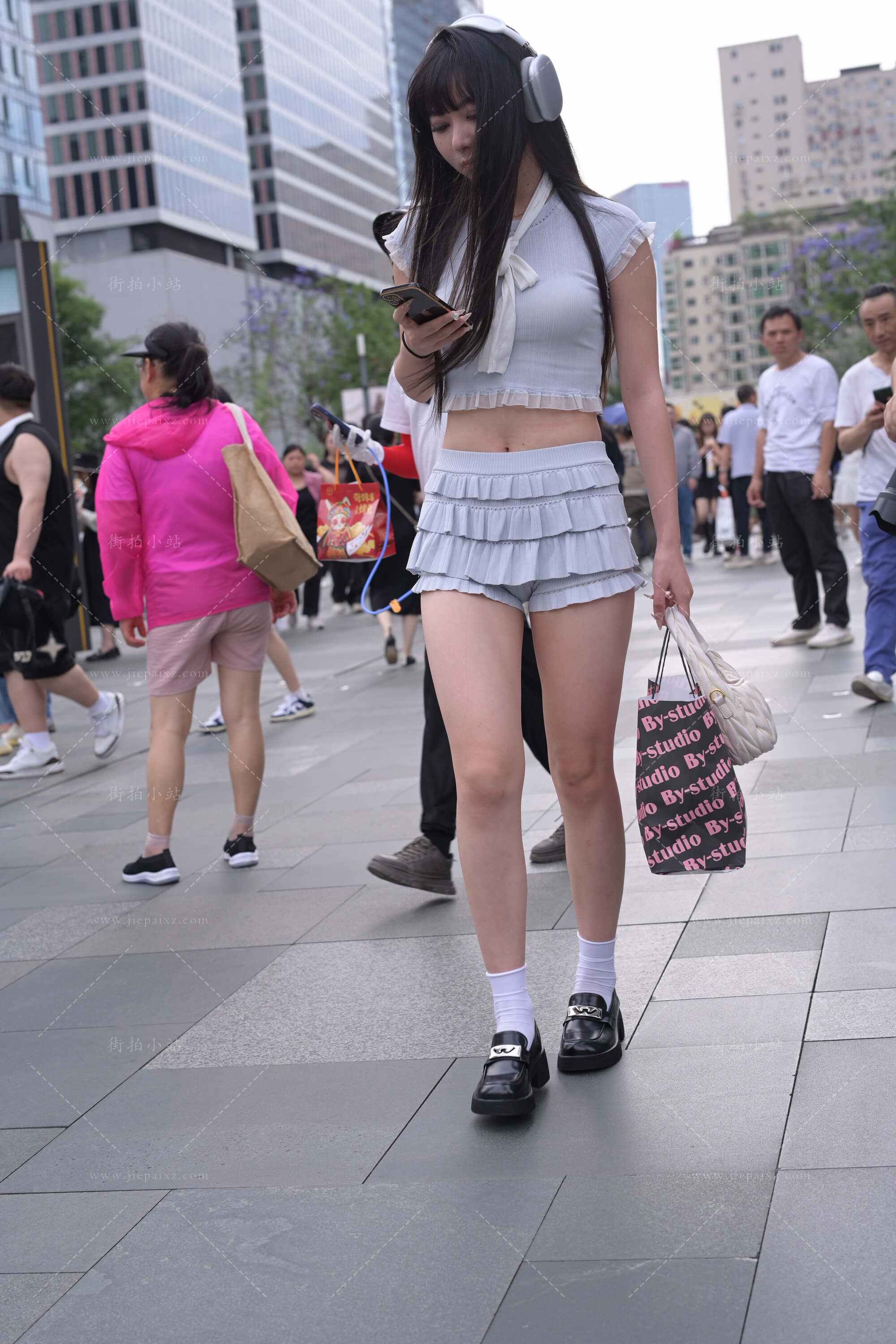 32602tt0eyuodifa.jpg