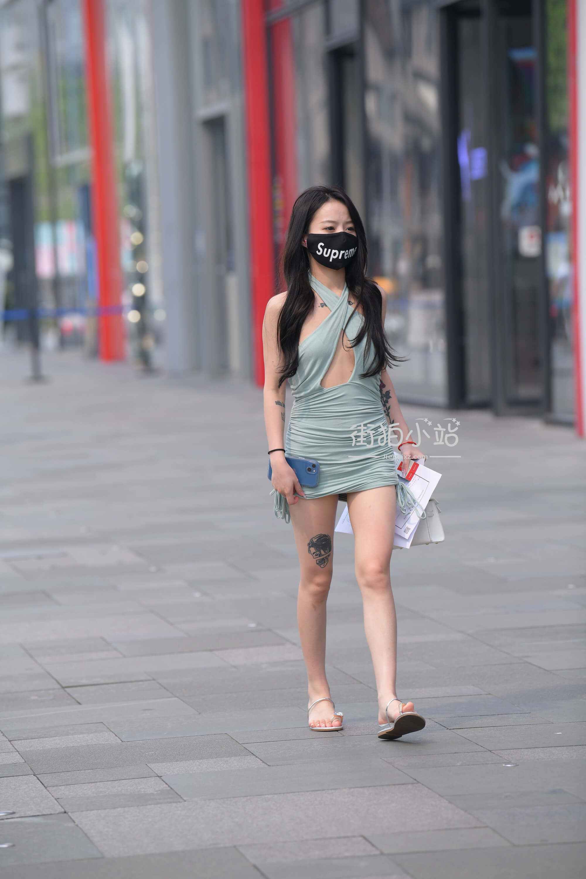 32109s0cyyshjpil.jpg