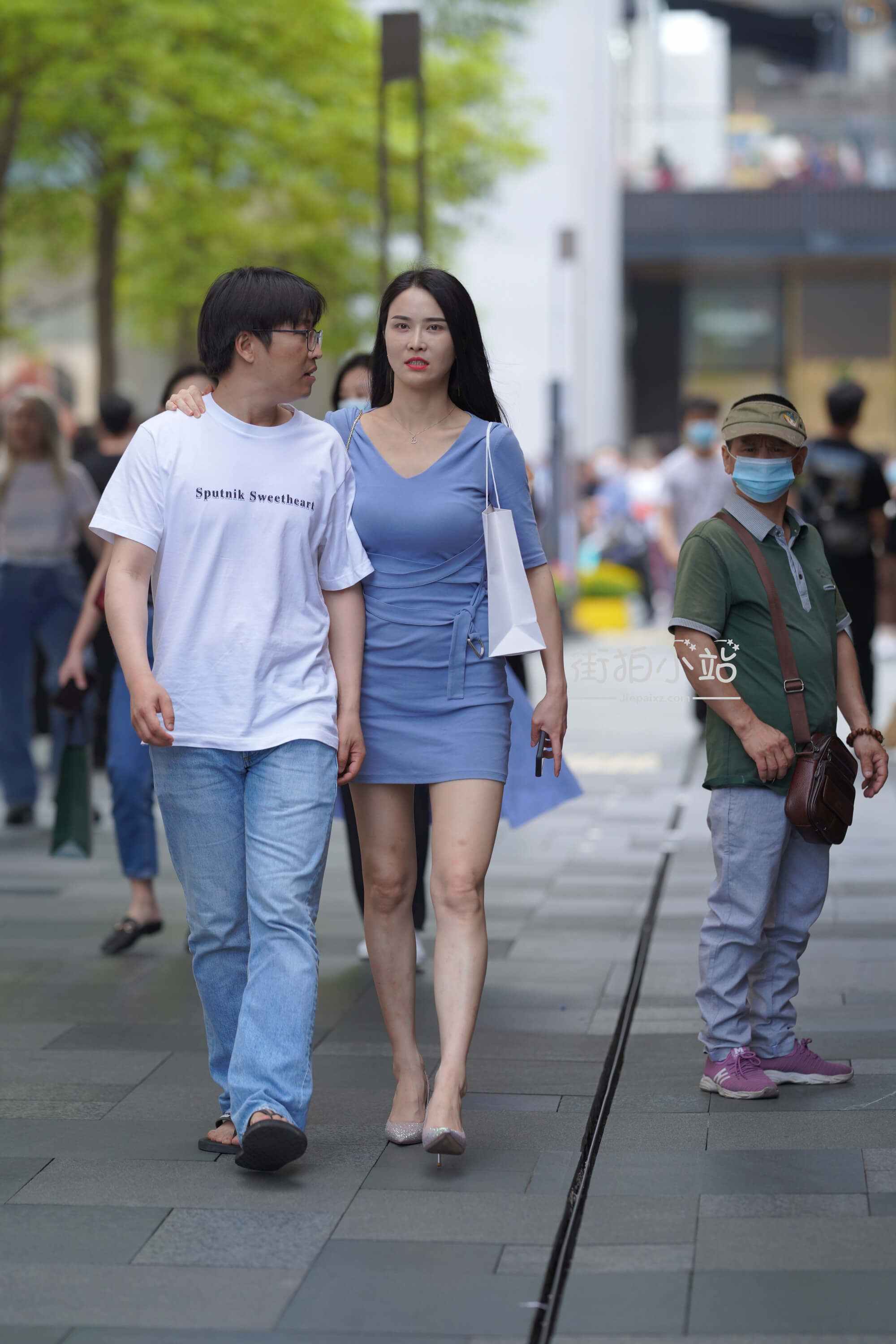 31113s00k3egj4qw.jpg
