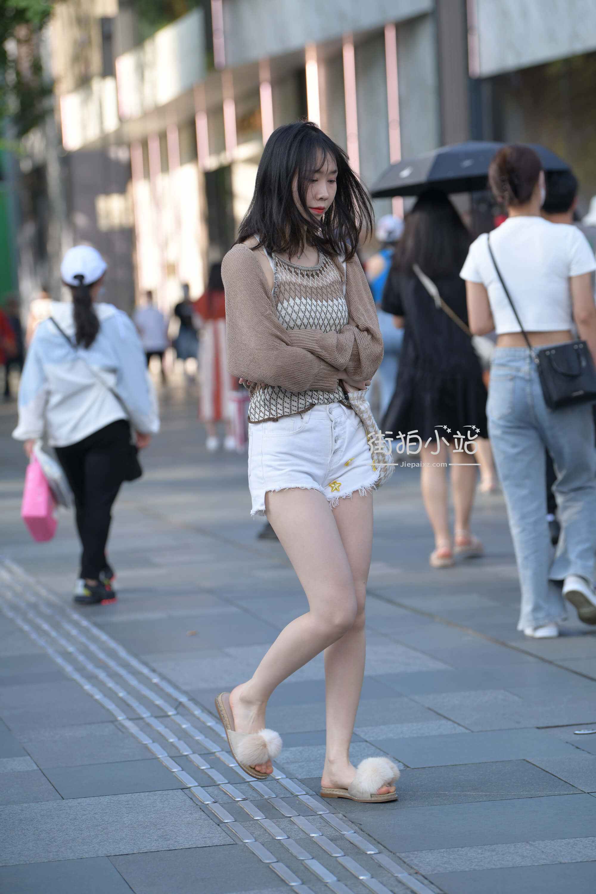 31051dbqxaczqmsb.jpg