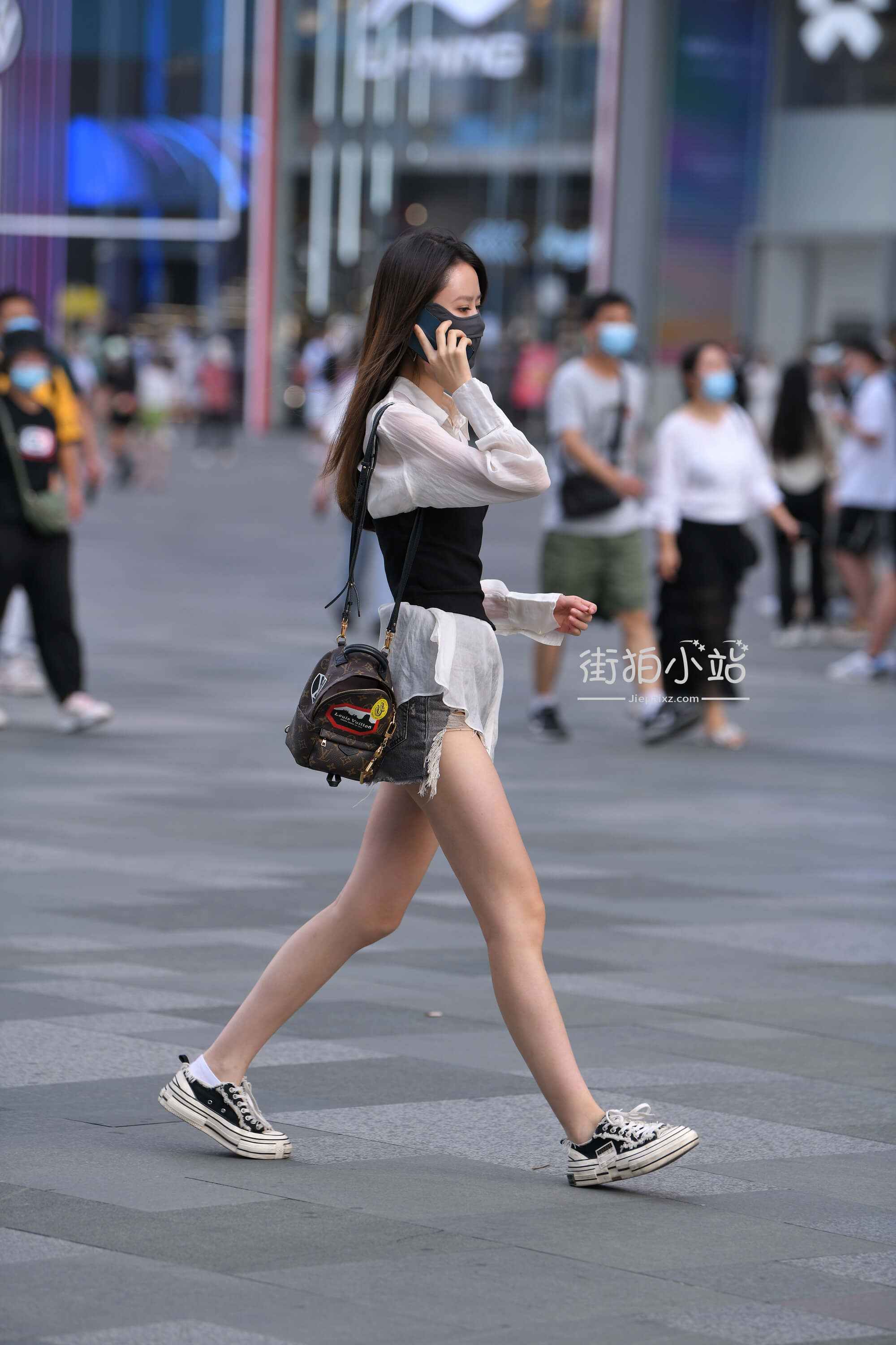 307795kr33fppmpy.jpg