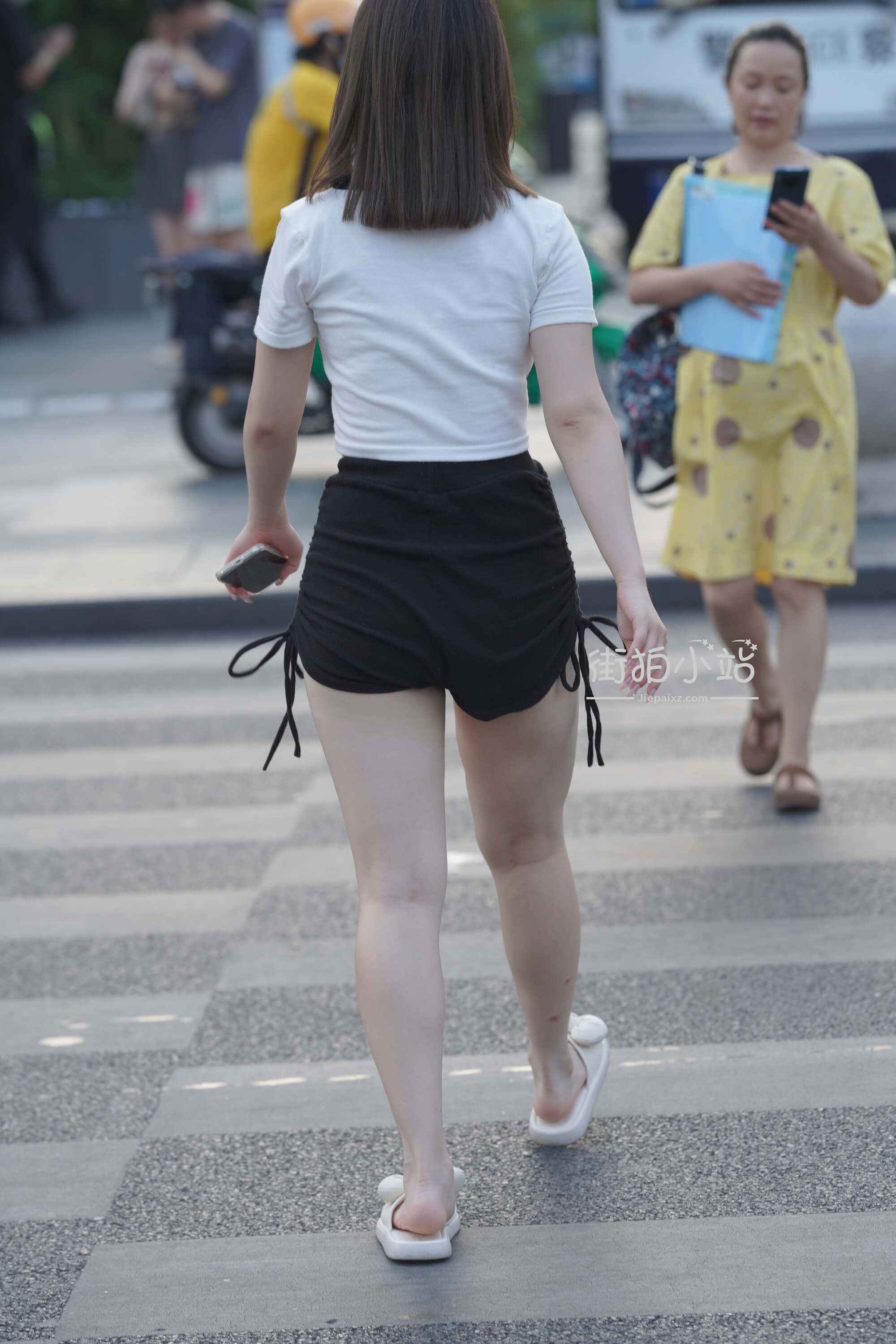 29788dcw24o1bwpm.jpg