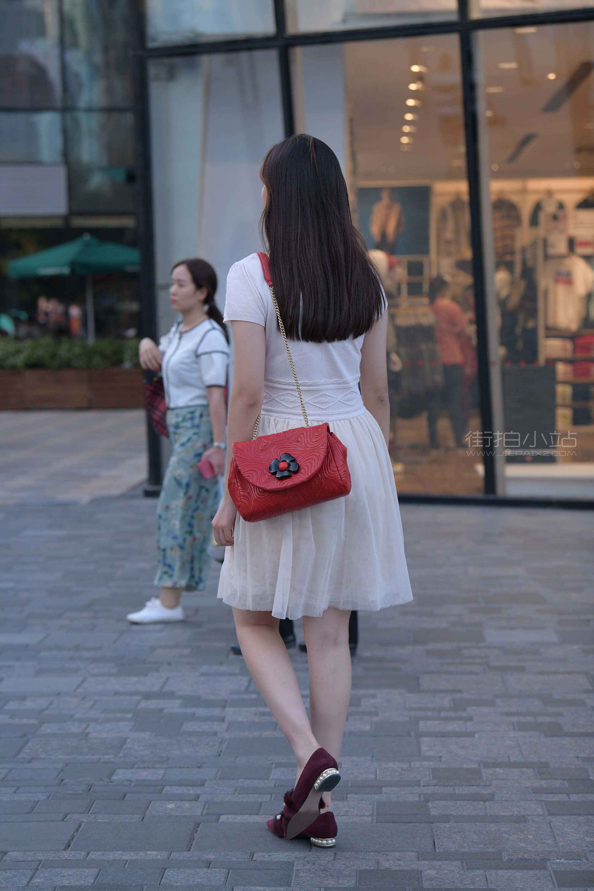 26989ixpbn4o35bx.jpg