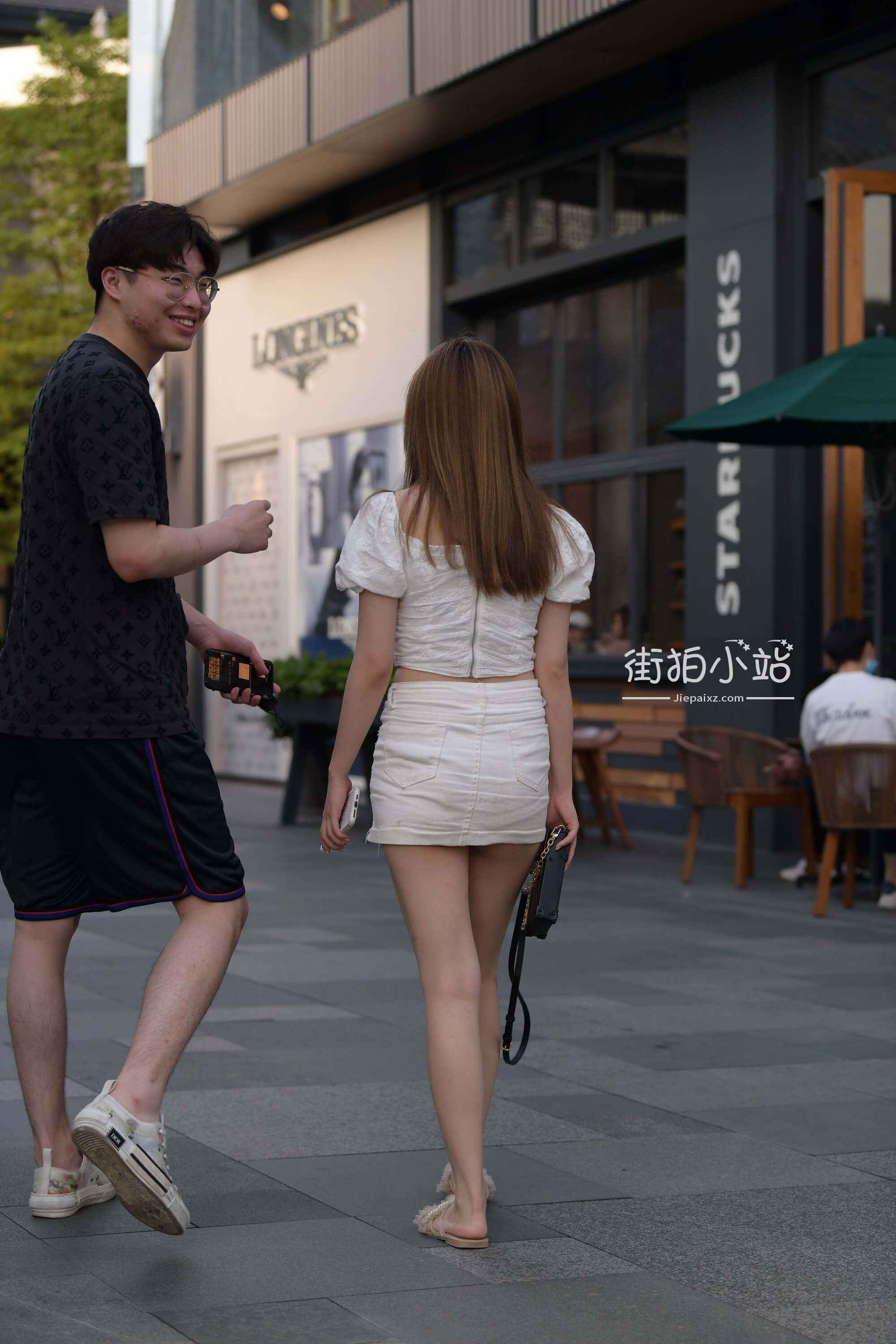 28184ejw3mzkcwrw.jpg