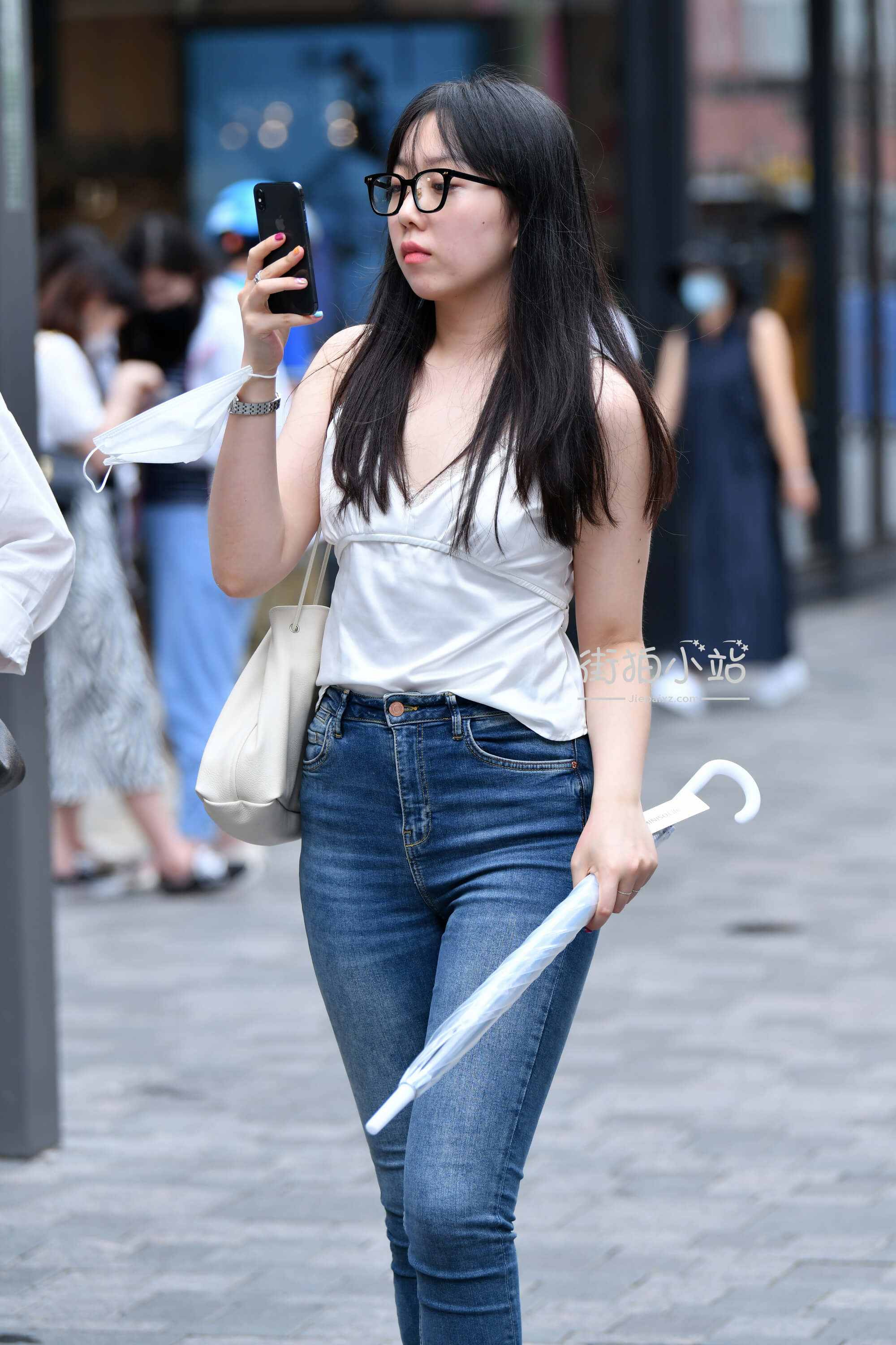 31487bttr1yxu0lg.jpg