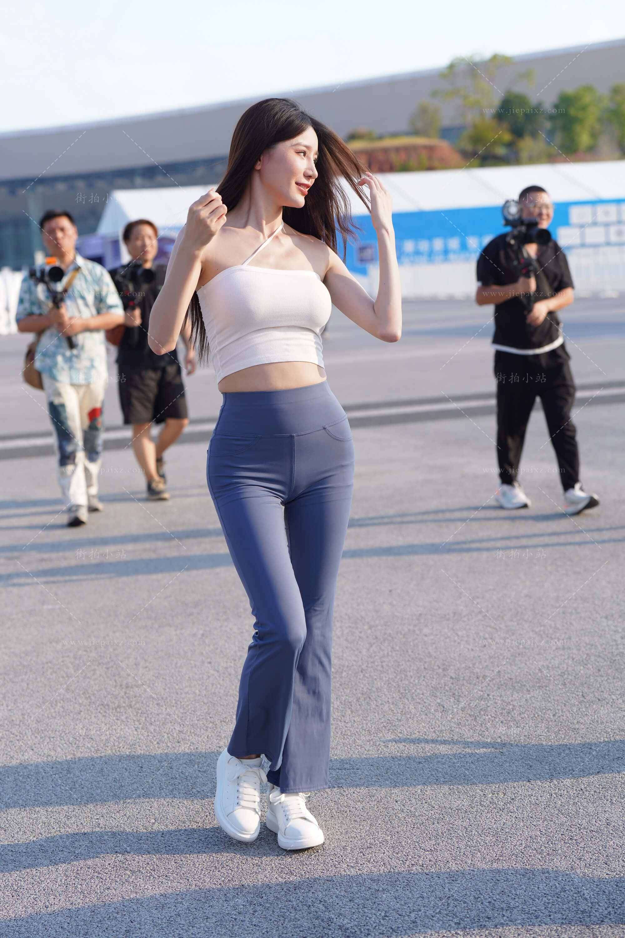 32900nqilpzsjguh.jpg
