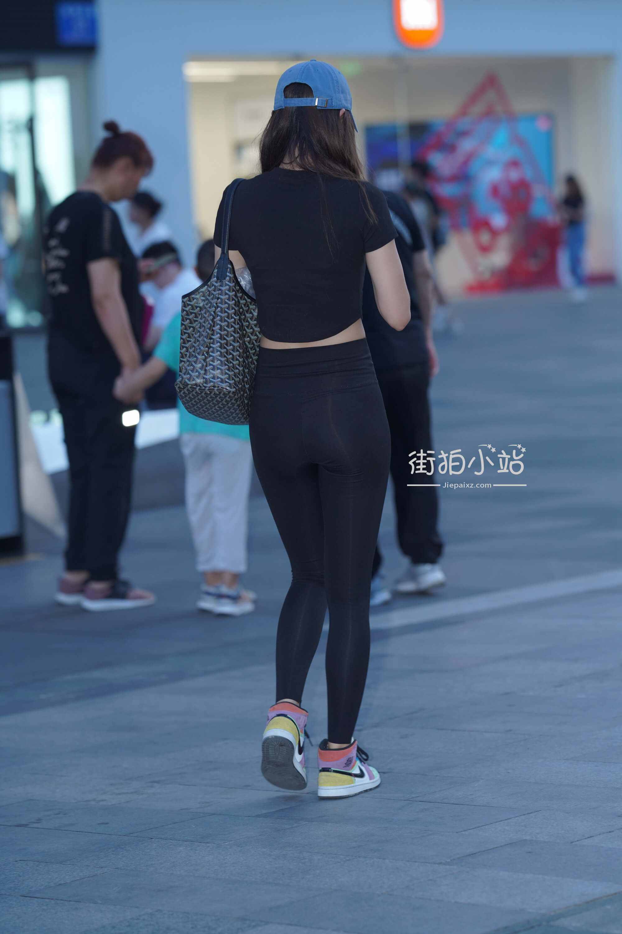 307313lmctat20ca.jpg