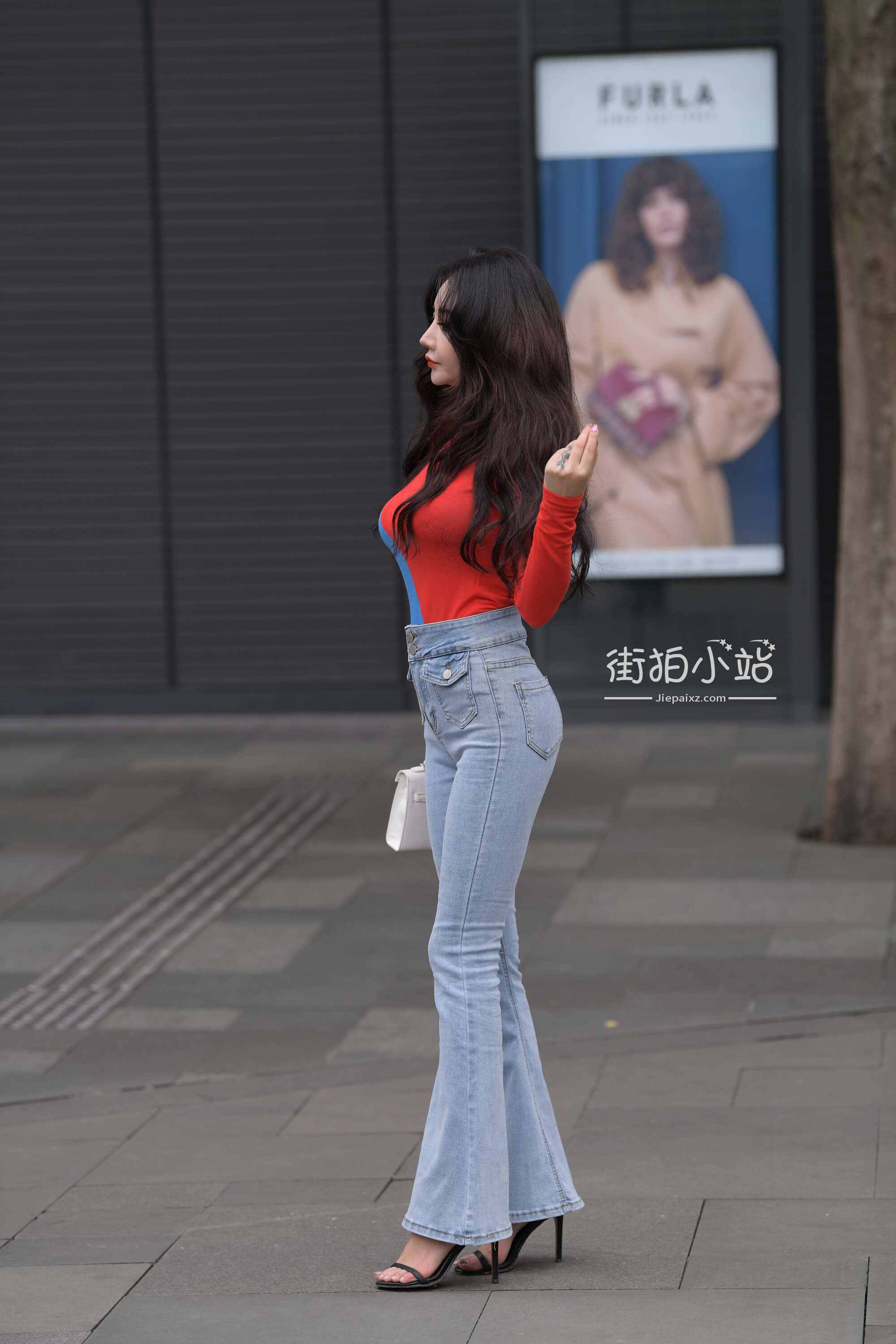 29586exte2ryr4nt.jpg