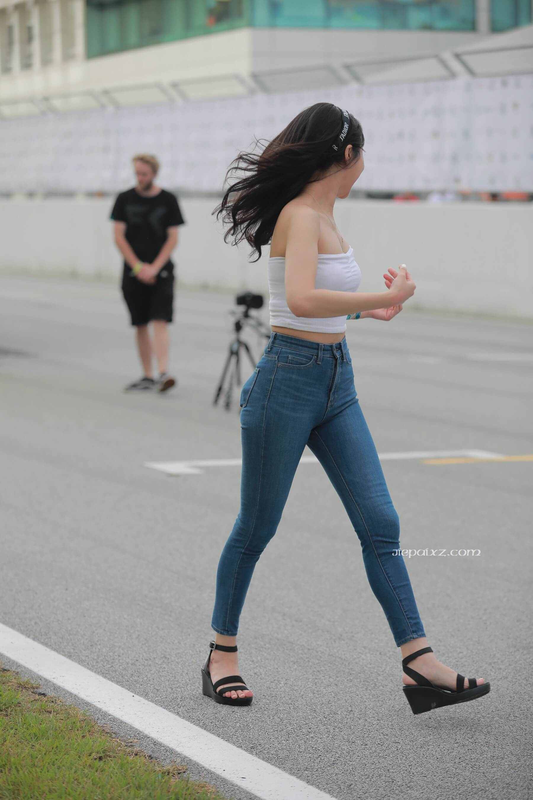 217633ddye5xonbu.jpg